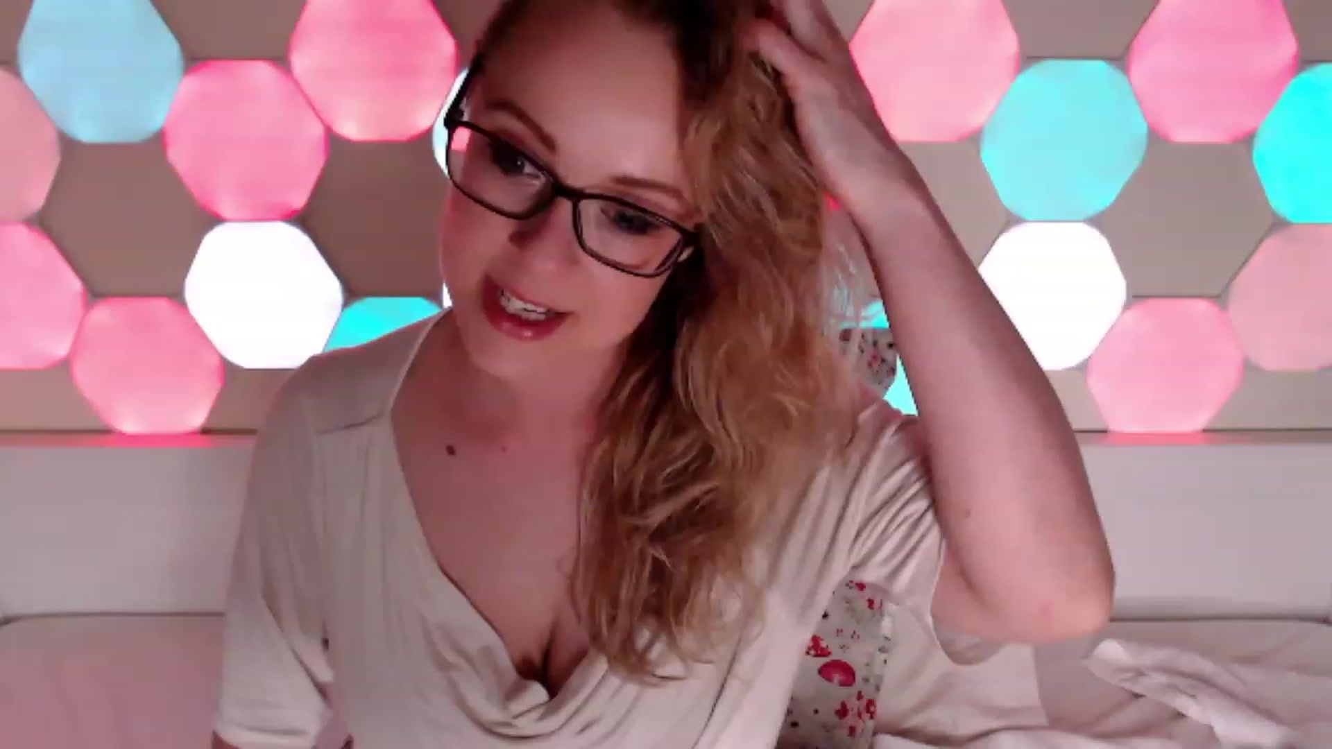Gallery image thumbnail from AussieCosplay's myfreecams stream on, 12/24/2023, 11:48 image 1 of 20