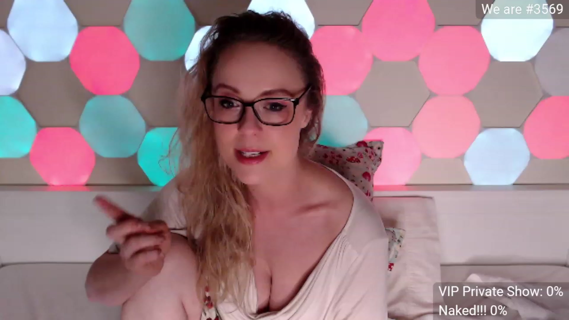 Gallery image thumbnail from AussieCosplay's myfreecams stream on, 12/24/2023, 11:48 image 3 of 20