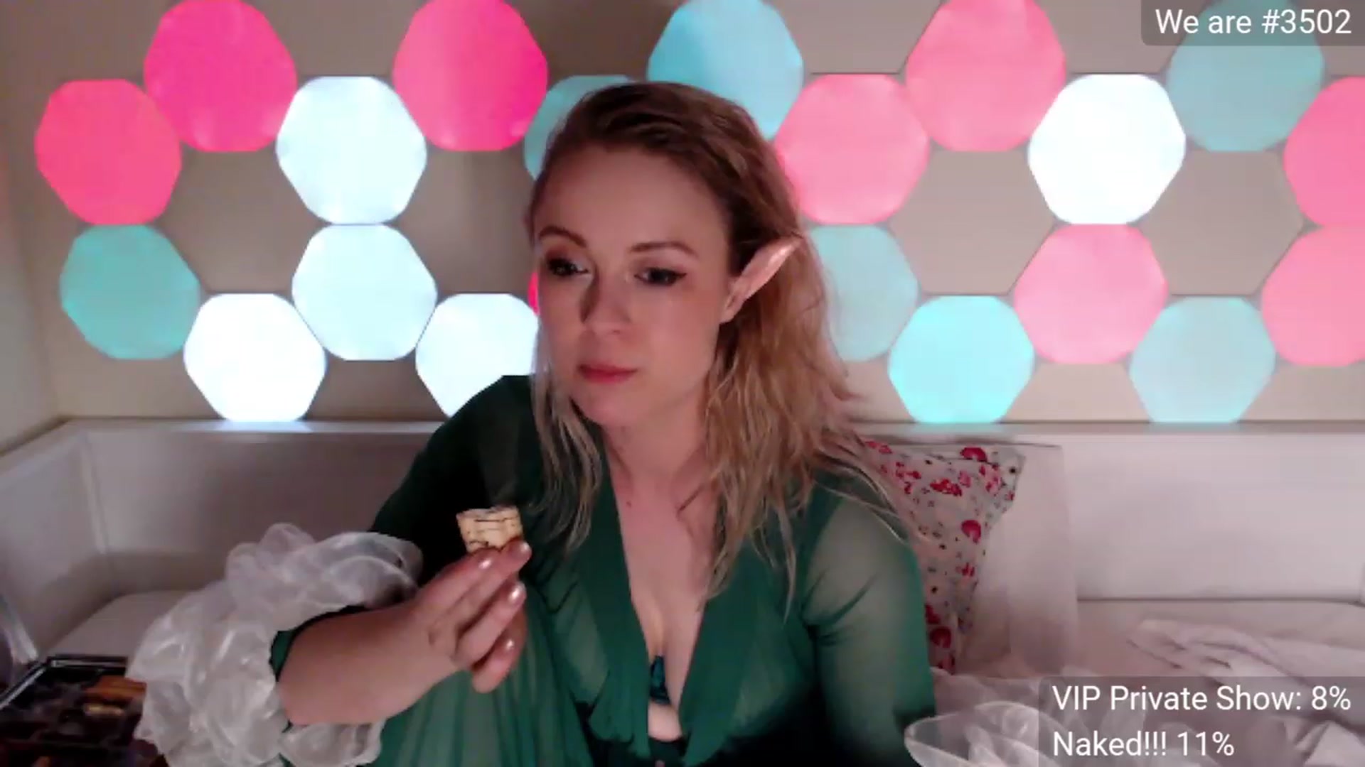 Gallery image thumbnail from AussieCosplay's myfreecams stream on, 12/24/2023, 11:48 image 14 of 20
