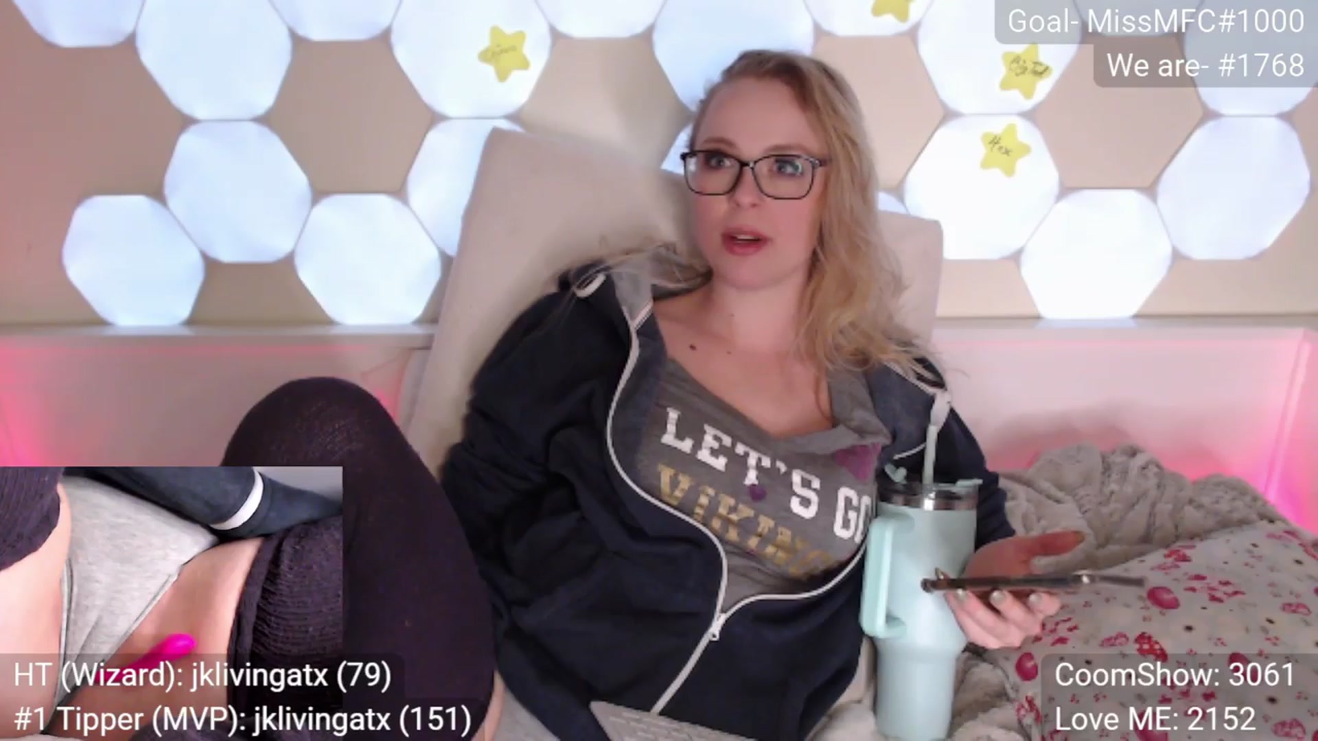 Gallery image thumbnail from AussieCosplay's myfreecams stream on, 03/21/2024, 09:53 image 8 of 20