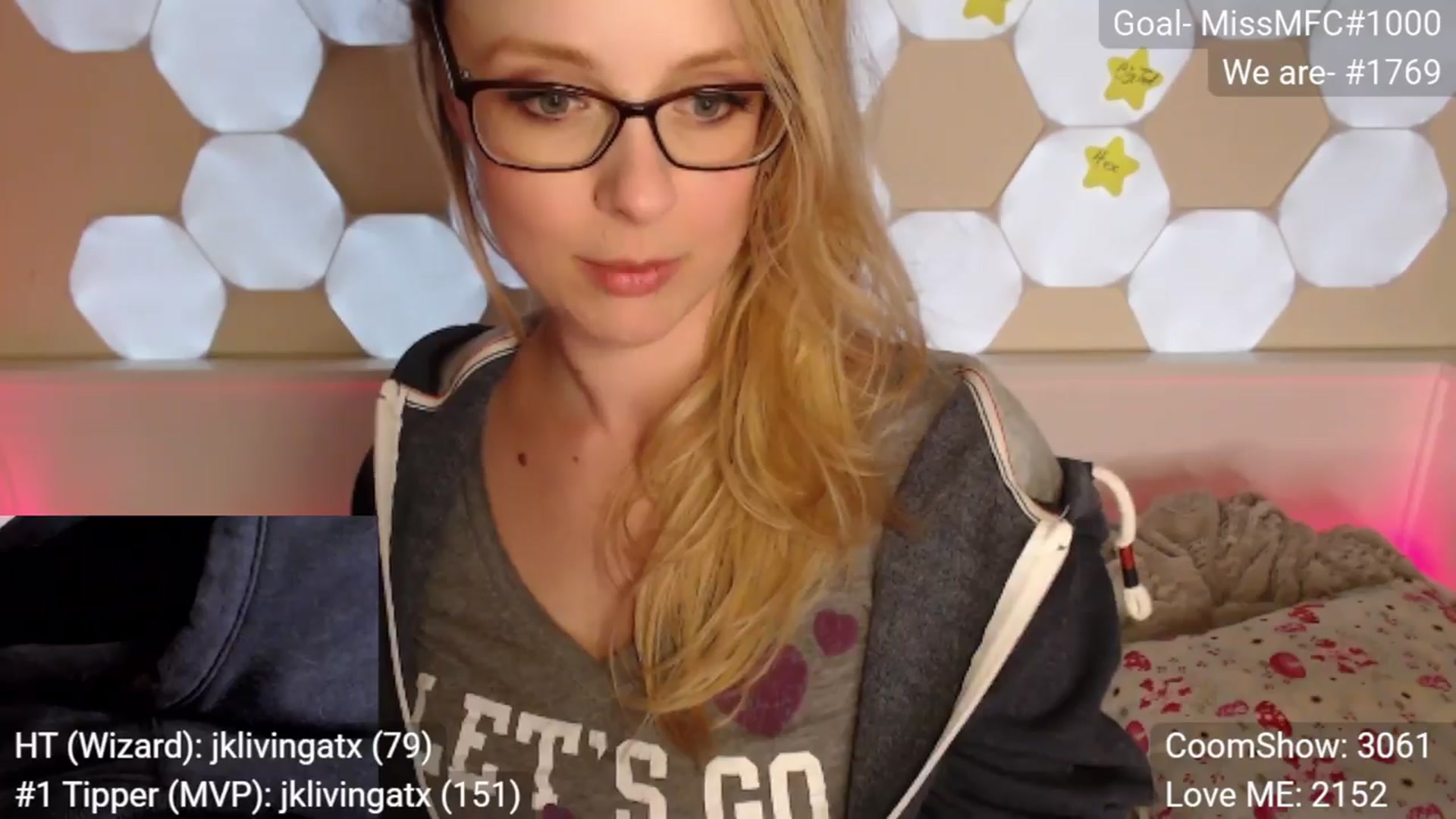 Gallery image thumbnail from AussieCosplay's myfreecams stream on, 03/21/2024, 09:53 image 16 of 20