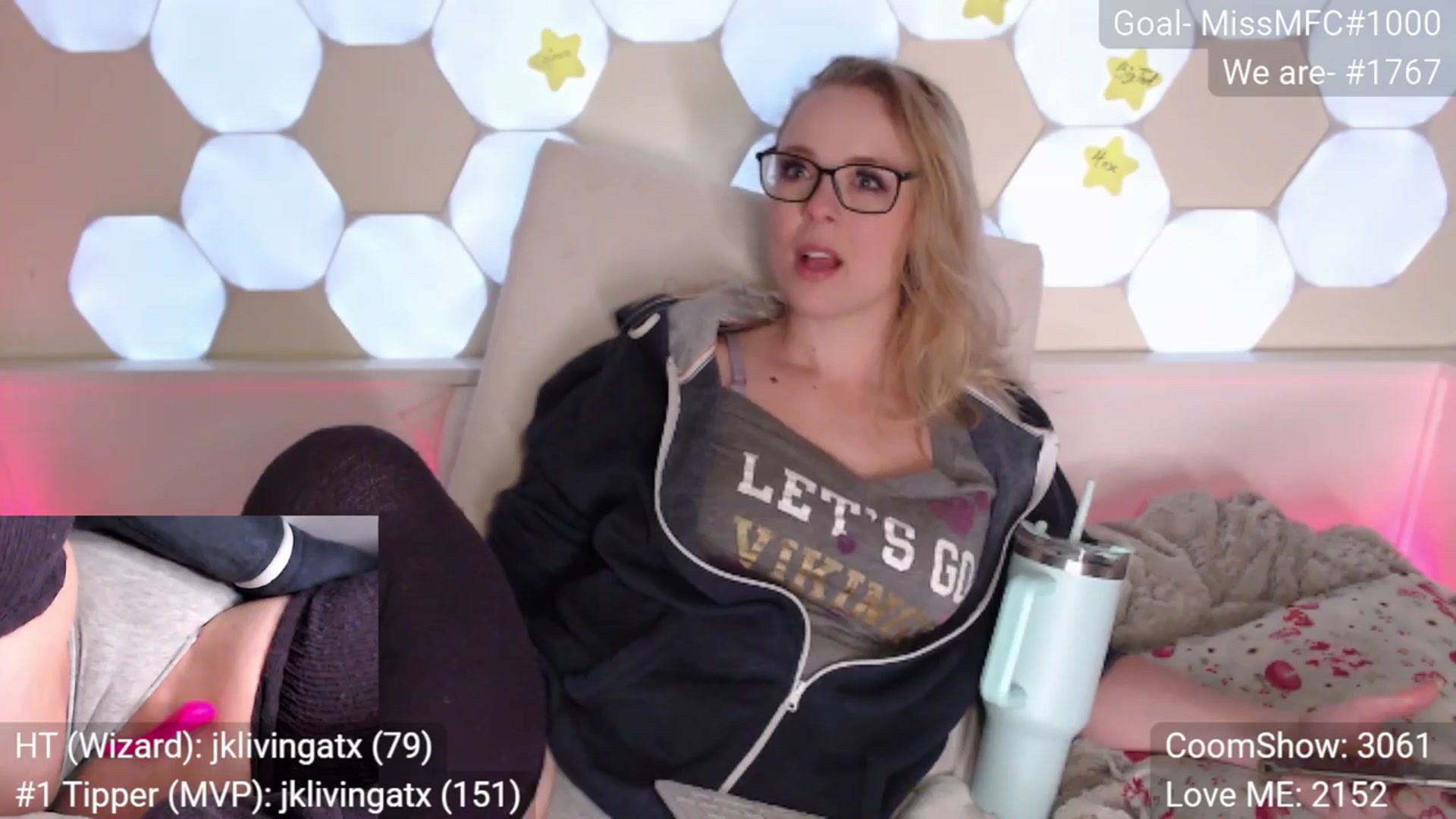 Gallery image thumbnail from AussieCosplay's myfreecams stream on, 03/21/2024, 09:53 image 10 of 20