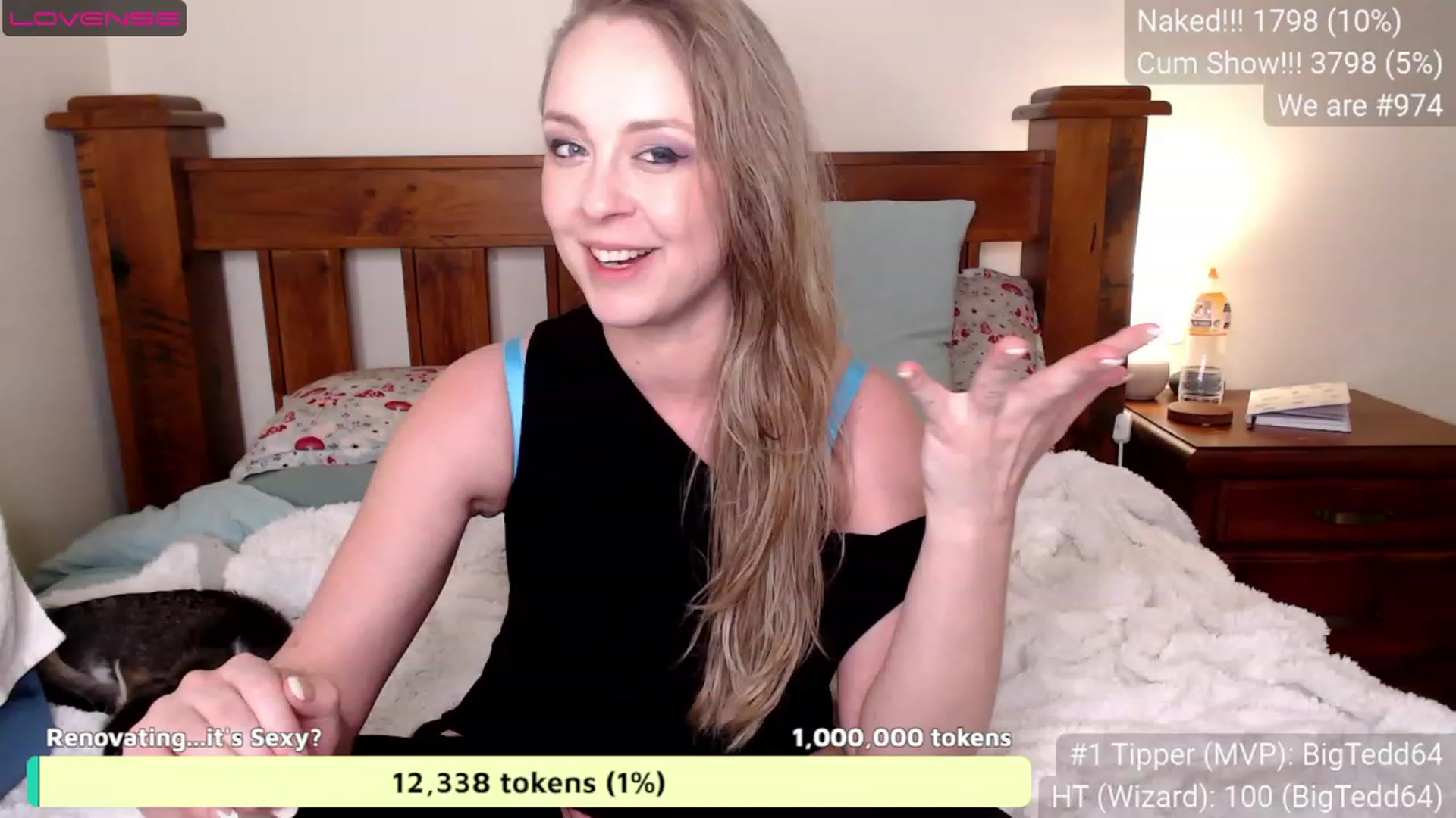 Gallery image thumbnail from Aussie_Smiles's myfreecams stream on, 04/15/2023, 12:33 image 2 of 20