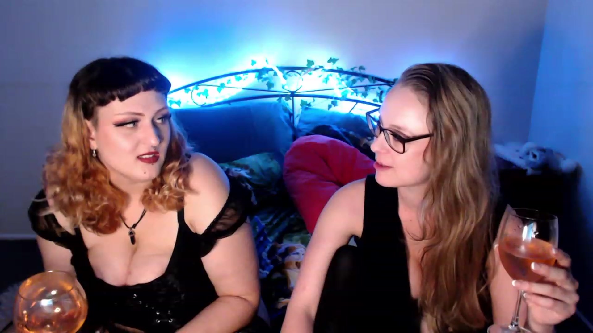 Gallery image thumbnail from Aussie_Smiles's myfreecams stream on, 05/02/2023, 11:19 image 5 of 20