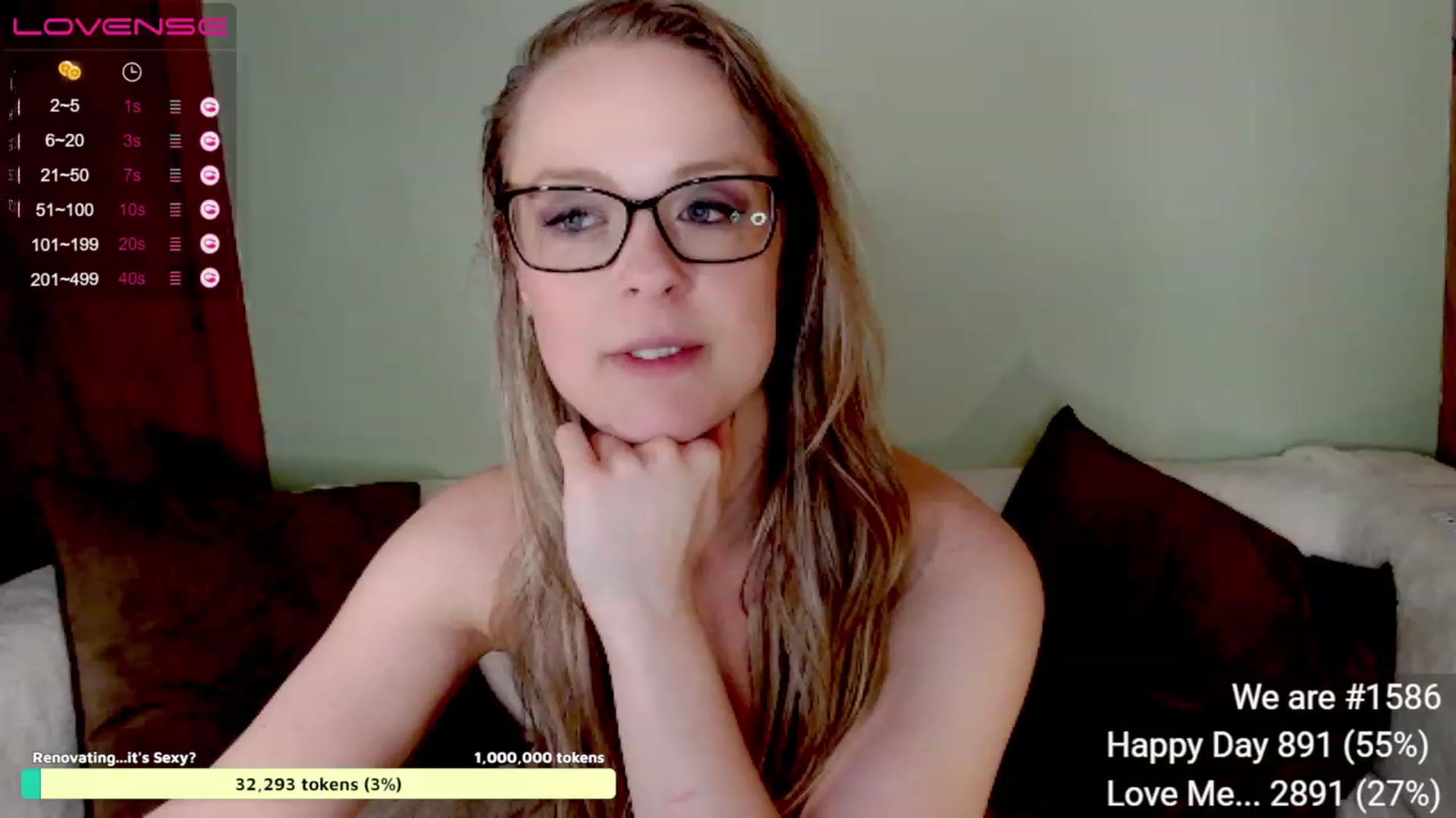 Gallery image thumbnail from Aussie_Smiles's myfreecams stream on, 06/02/2023, 13:24 image 6 of 20