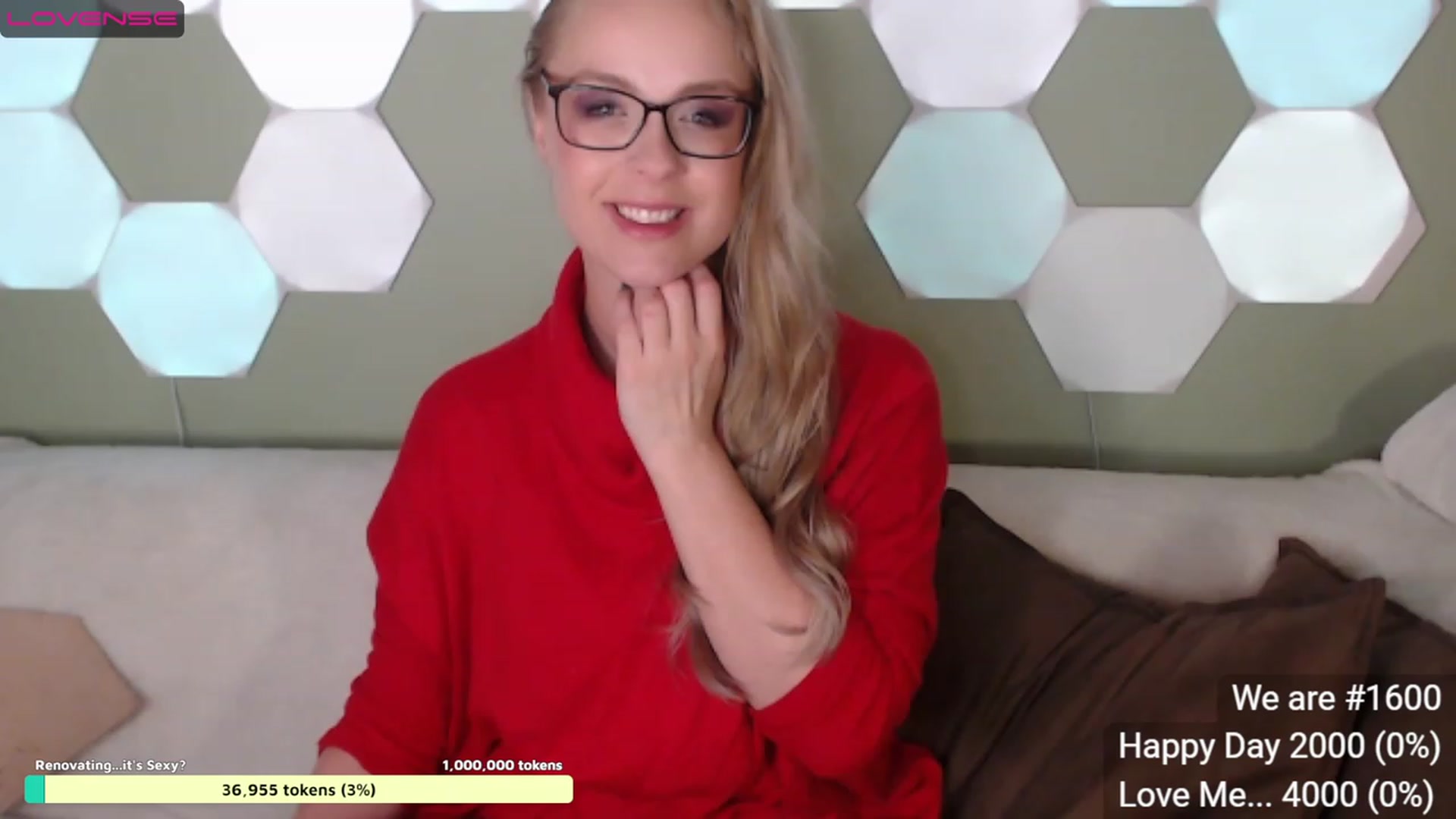 Gallery image thumbnail from Aussie_Smiles's myfreecams stream on, 06/16/2023, 11:21 image 13 of 20