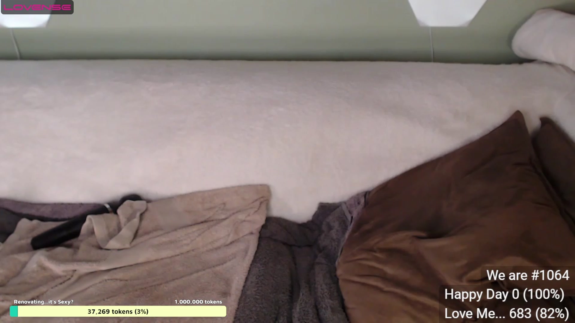 Gallery image thumbnail from Aussie_Smiles's myfreecams stream on, 06/16/2023, 16:06 image 3 of 20