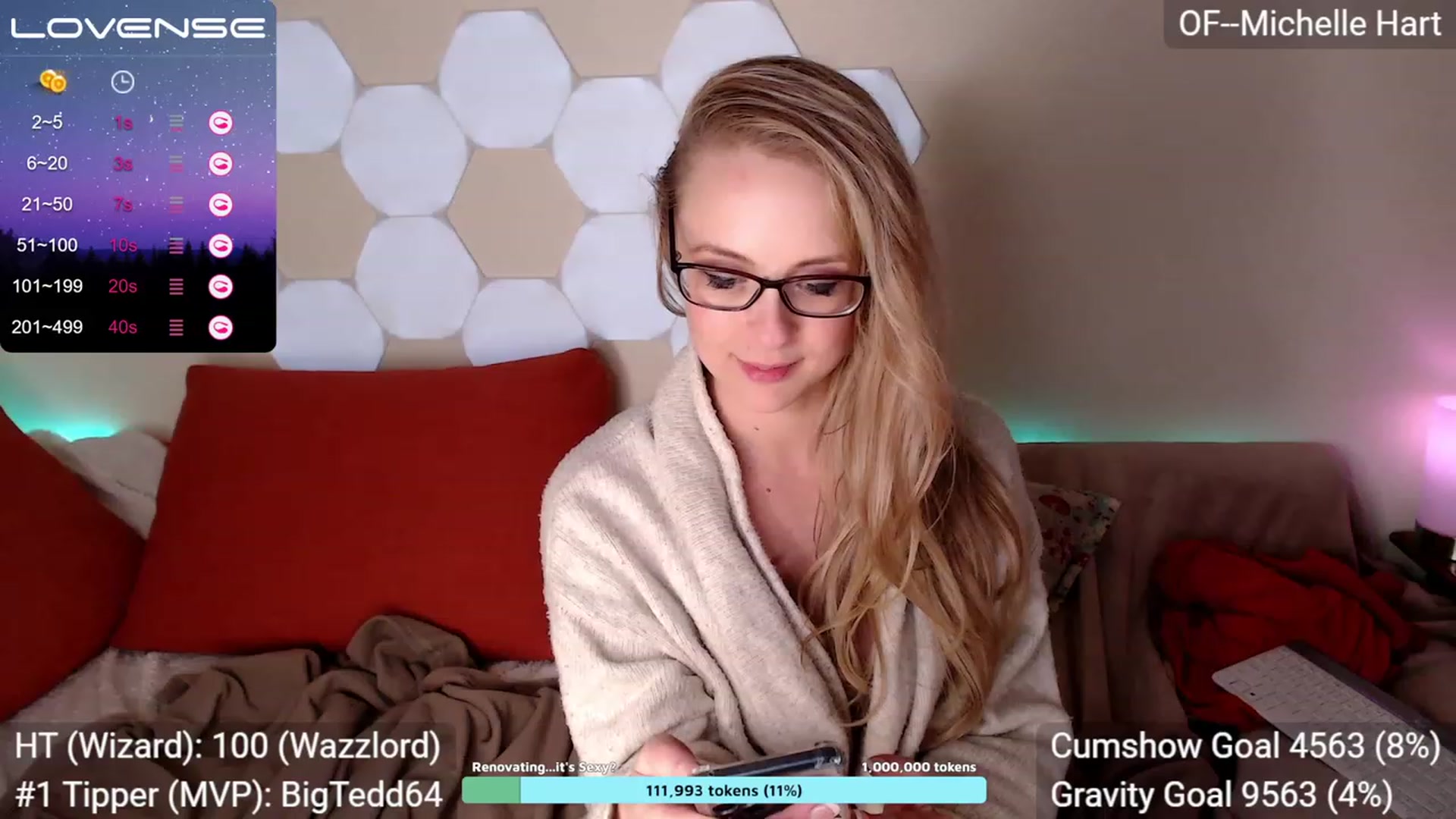 Gallery image thumbnail from Aussie_Smiles's myfreecams stream on, 08/11/2023, 15:09 image 6 of 20