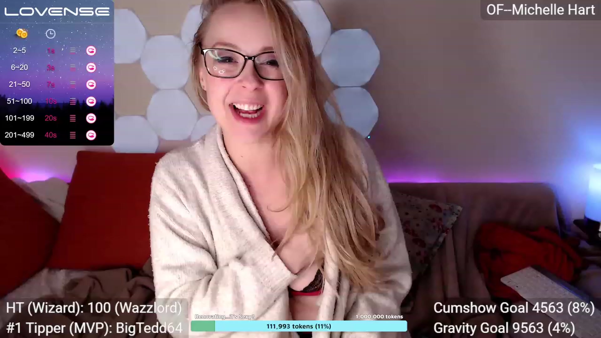 Gallery image thumbnail from Aussie_Smiles's myfreecams stream on, 08/11/2023, 15:09 image 8 of 20