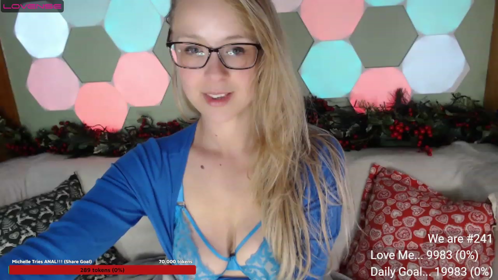 Gallery image thumbnail from Aussieversary's myfreecams stream on, 07/04/2023, 13:40 image 15 of 20