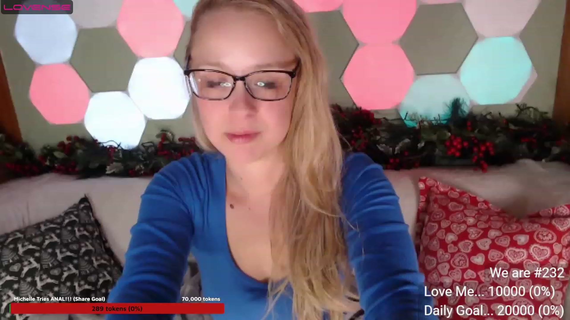 Gallery image thumbnail from Aussieversary's myfreecams stream on, 07/04/2023, 13:40 image 1 of 20