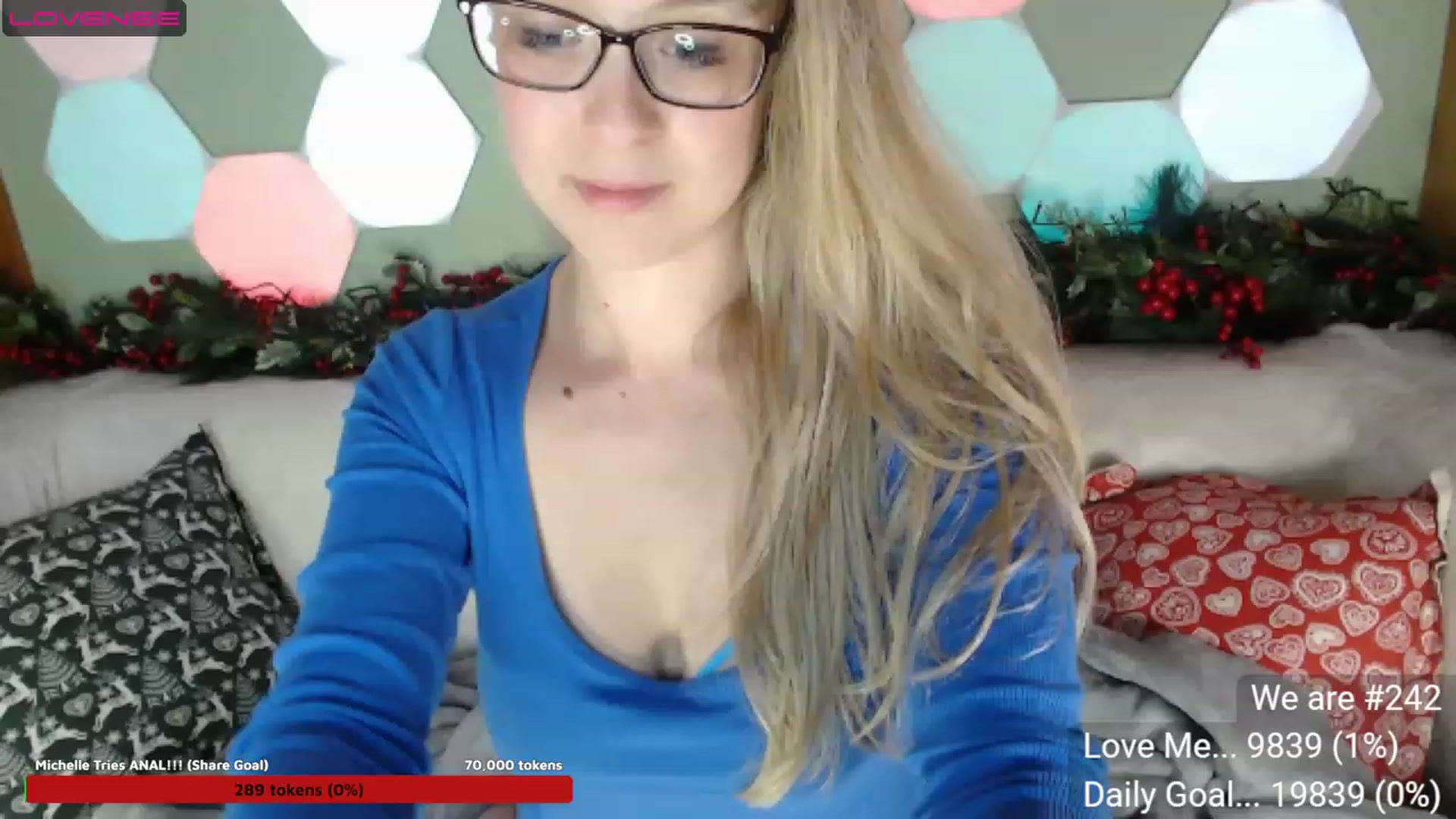 Gallery image thumbnail from Aussieversary's myfreecams stream on, 07/04/2023, 14:15 image 3 of 20