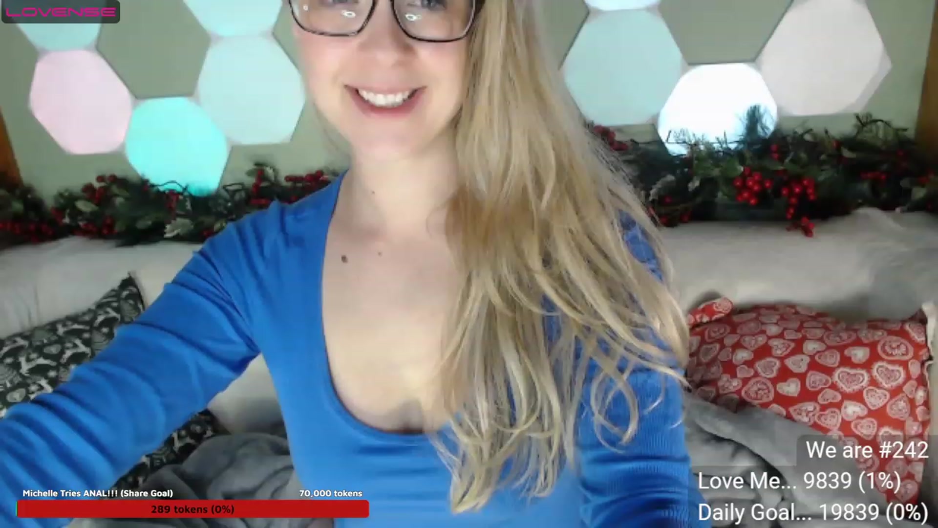Gallery image thumbnail from Aussieversary's myfreecams stream on, 07/04/2023, 14:15 image 5 of 20