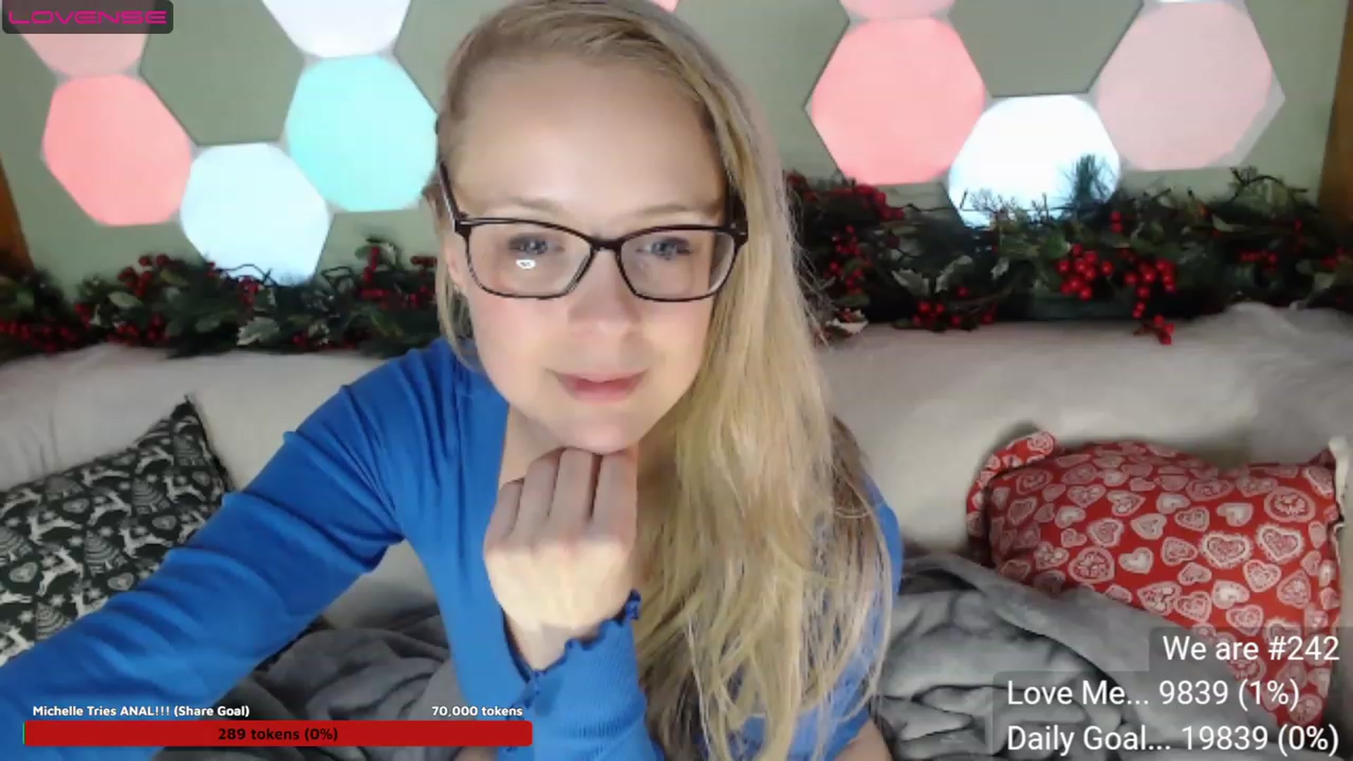 Gallery image thumbnail from Aussieversary's myfreecams stream on, 07/04/2023, 14:15 image 13 of 20