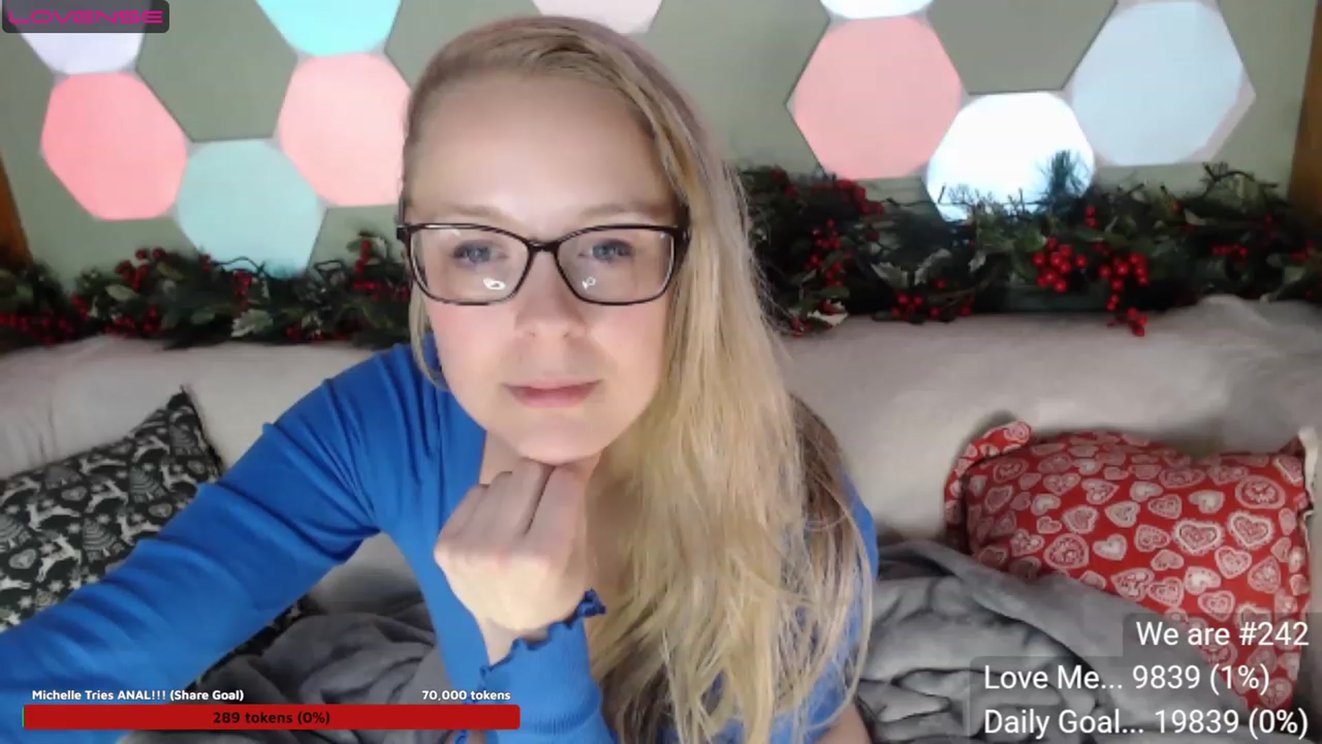 Gallery image thumbnail from Aussieversary's myfreecams stream on, 07/04/2023, 14:15 image 15 of 20
