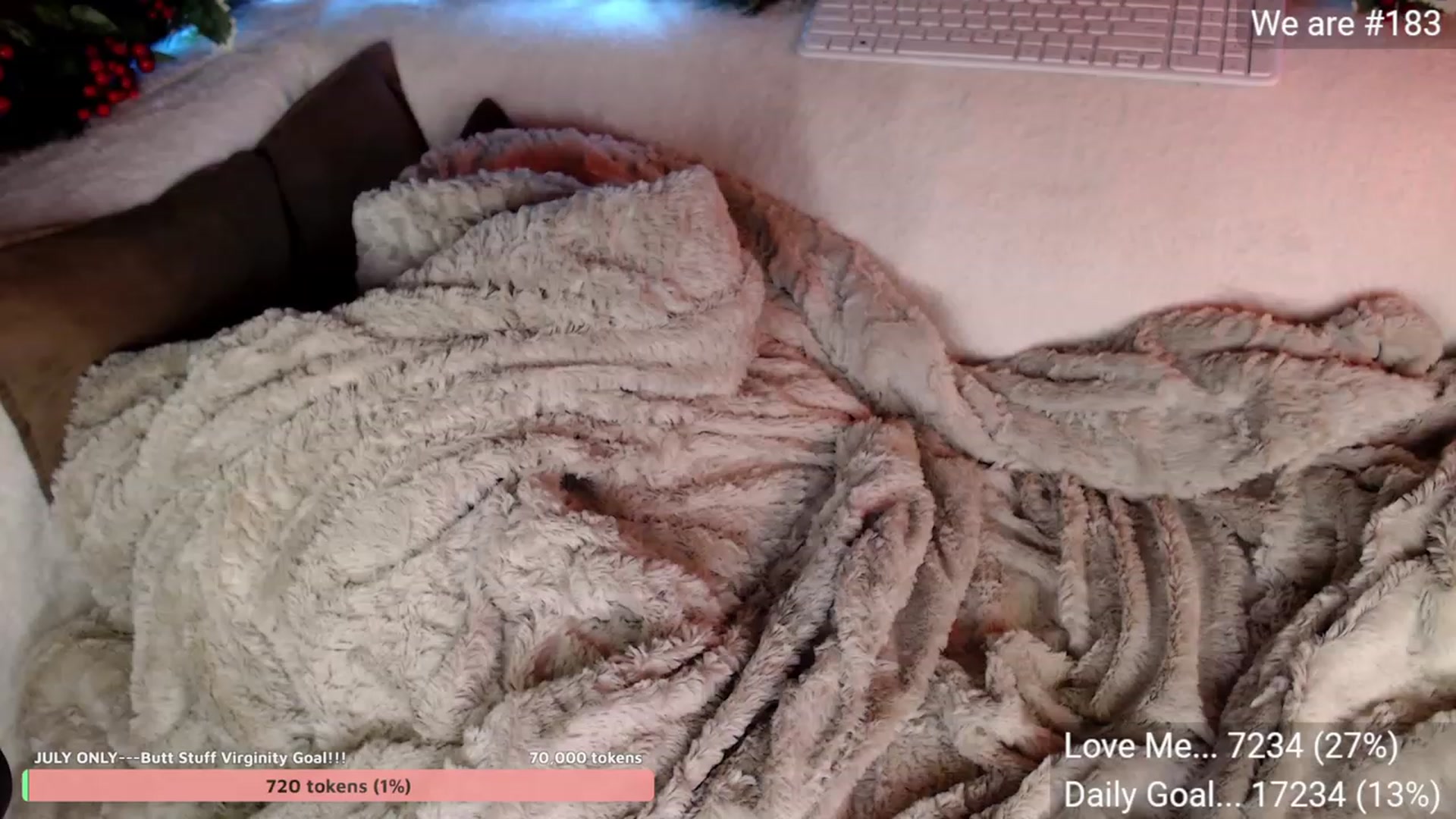 Gallery image thumbnail from Aussieversary's myfreecams stream on, 07/12/2023, 16:13 image 14 of 20