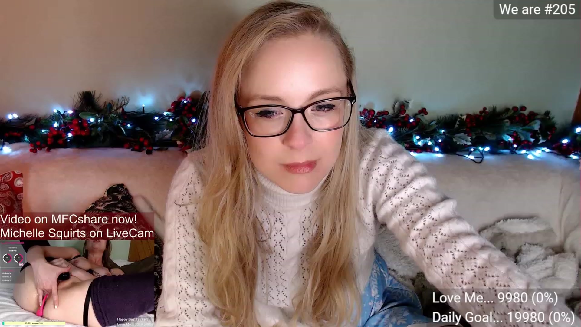 Gallery image thumbnail from Aussieversary's myfreecams stream on, 07/16/2023, 15:31 image 4 of 20