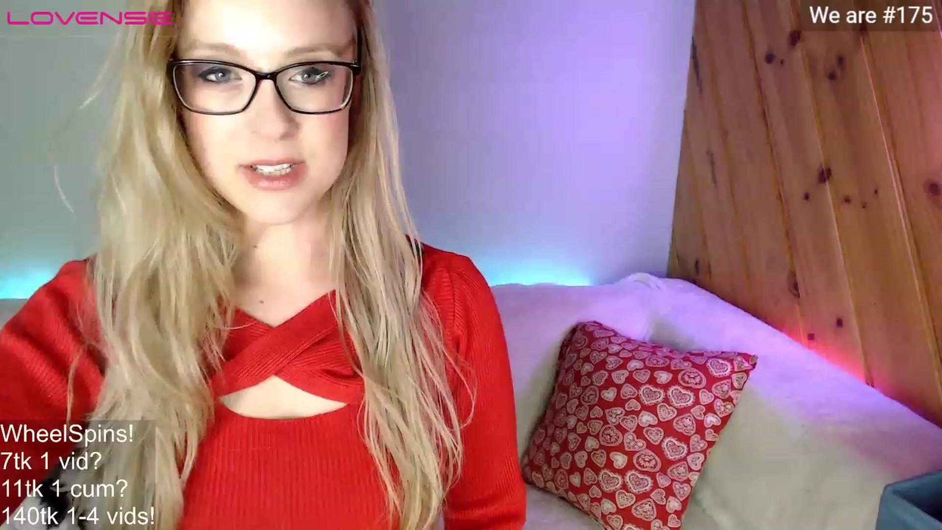 Gallery image thumbnail from Aussieversary's myfreecams stream on, 07/18/2023, 14:12 image 10 of 20