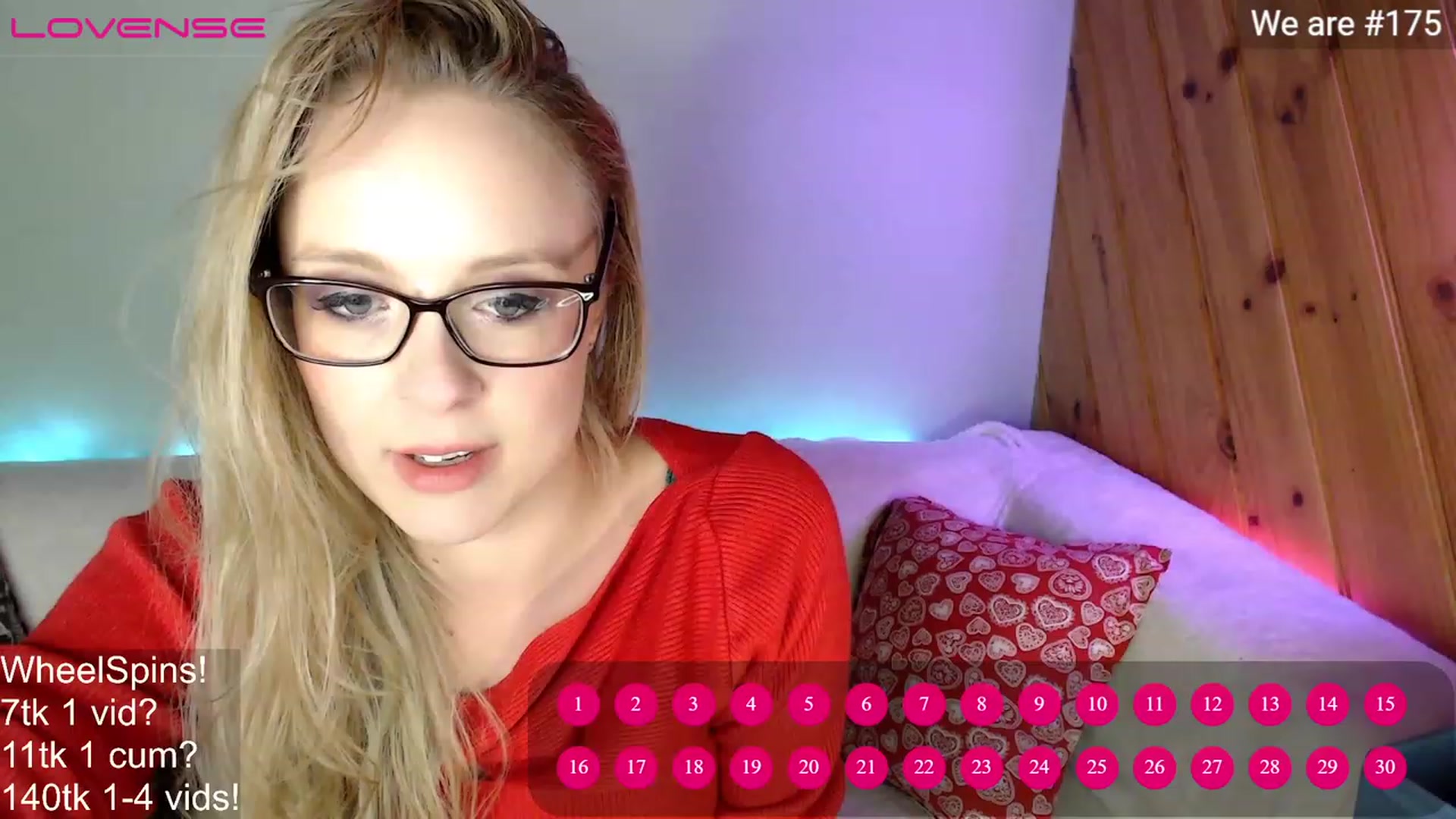Gallery image thumbnail from Aussieversary's myfreecams stream on, 07/18/2023, 14:12 image 8 of 20