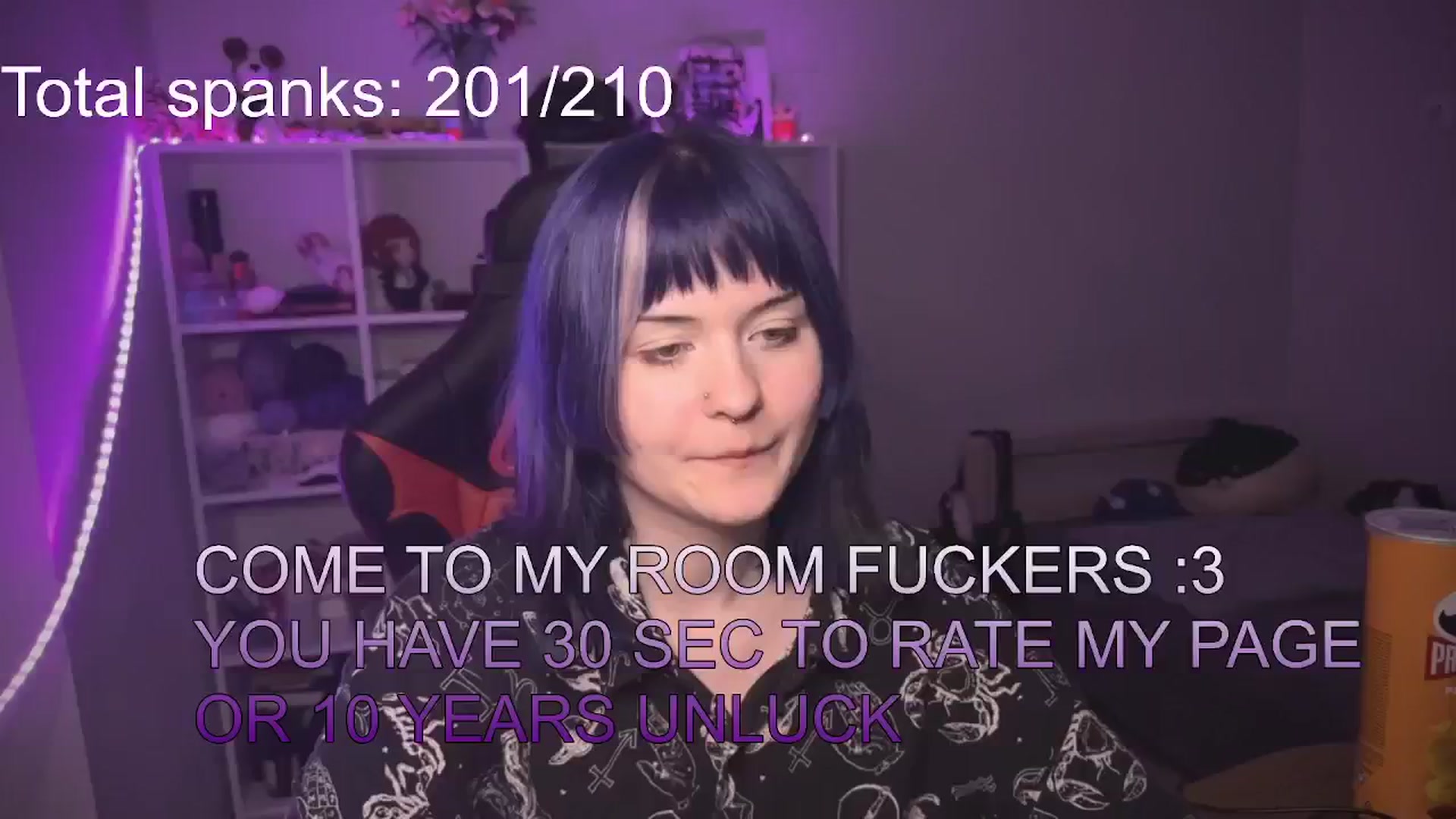 Gallery image thumbnail from AuthorityPass's myfreecams stream on, 06/03/2024, 01:35 image 18 of 20