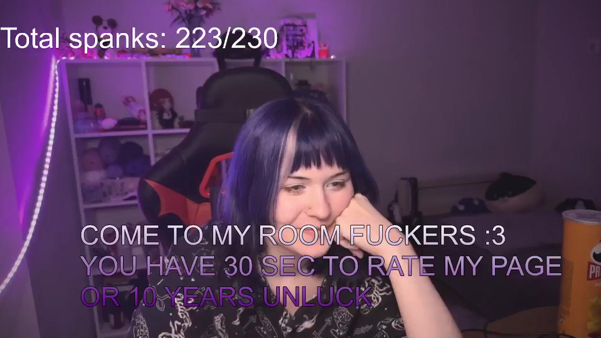 Gallery image thumbnail from AuthorityPass's myfreecams stream on, 06/03/2024, 01:35 image 19 of 20