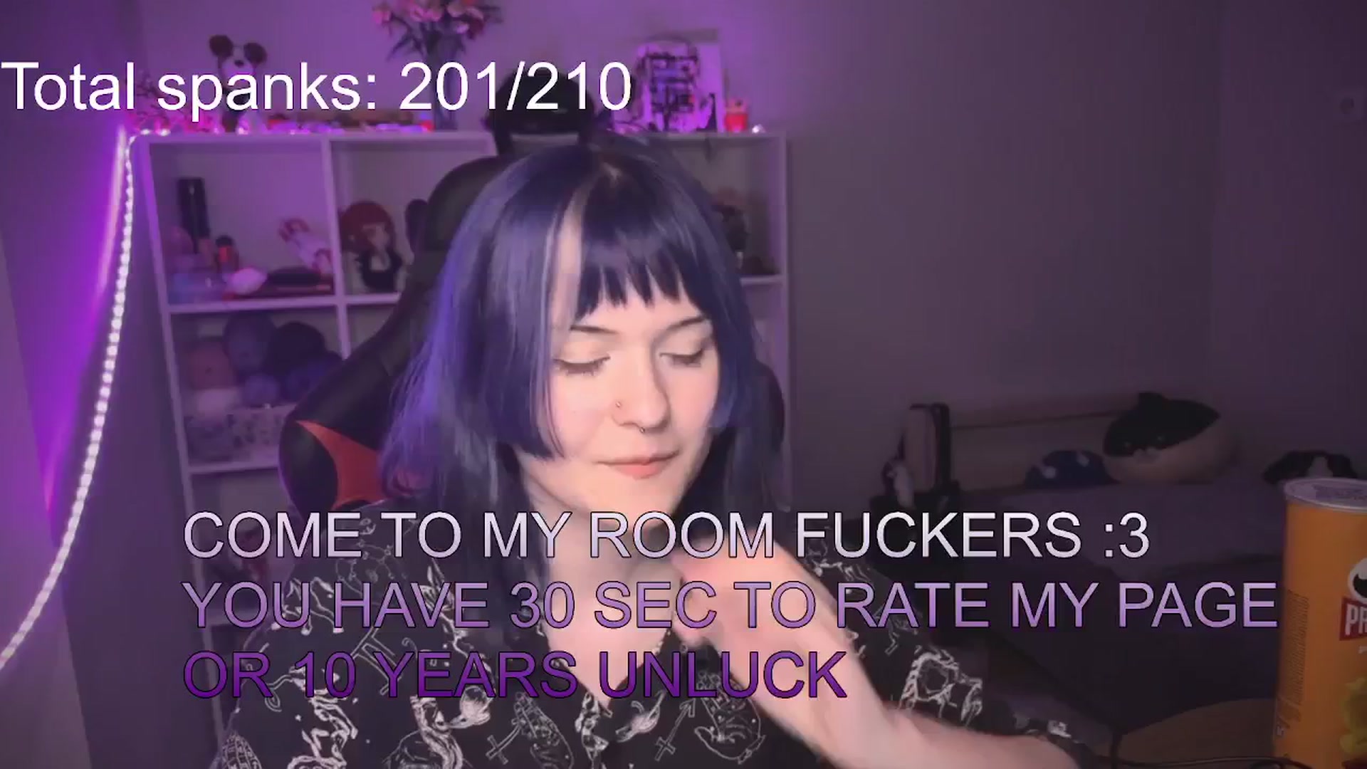Gallery image thumbnail from AuthorityPass's myfreecams stream on, 06/03/2024, 01:35 image 17 of 20