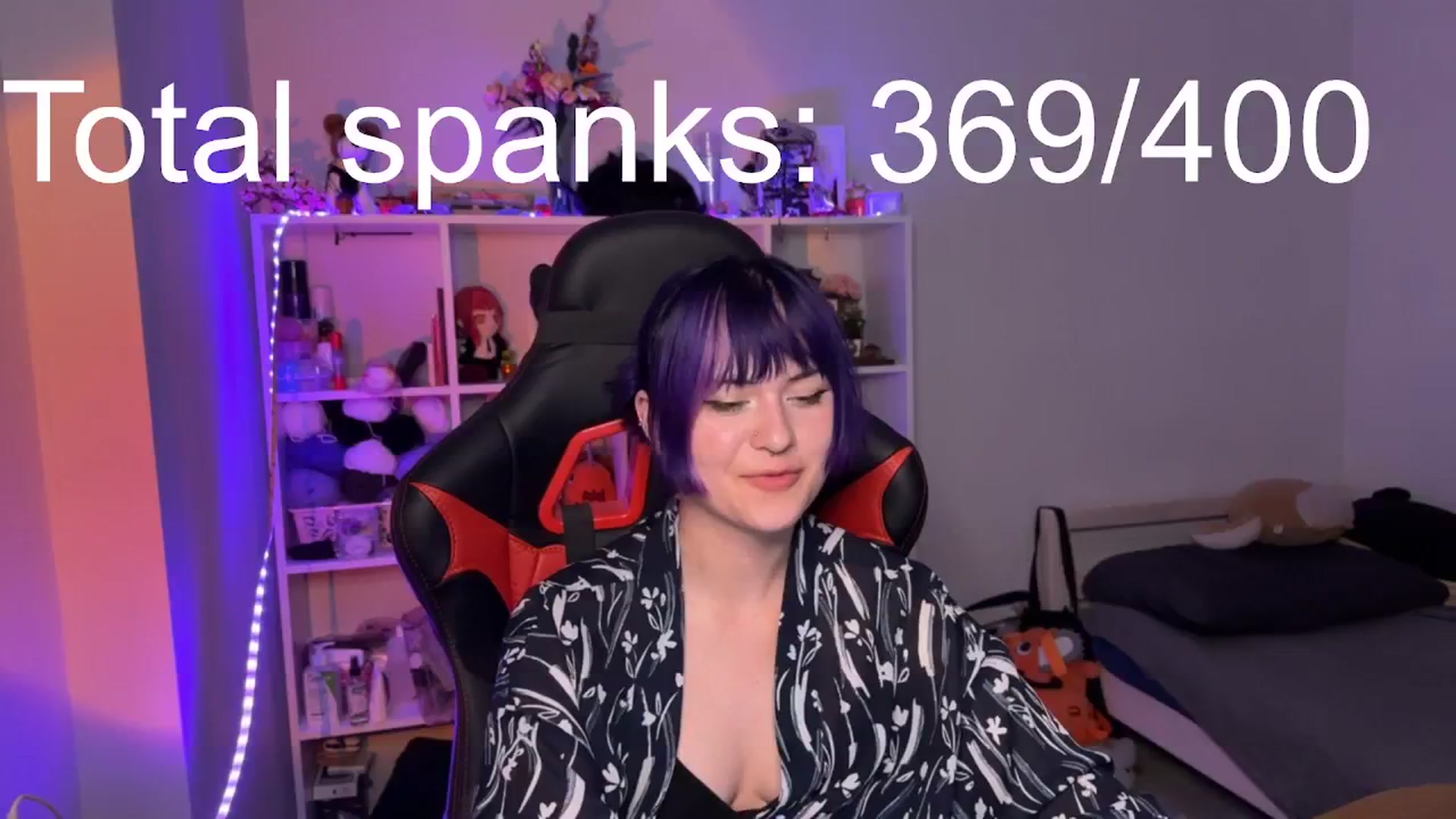 Gallery image thumbnail from AuthorityPass's myfreecams stream on, 07/21/2024, 22:18 image 18 of 20