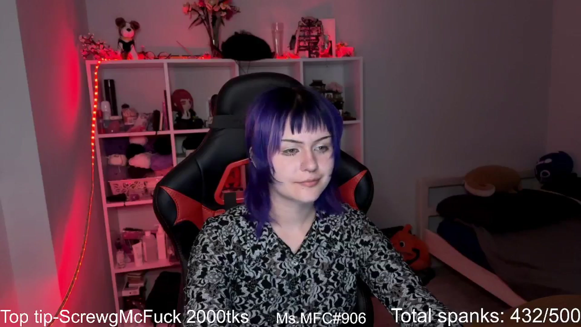 Gallery image thumbnail from AuthorityPass's myfreecams stream on, 08/10/2024, 24:25 image 7 of 20