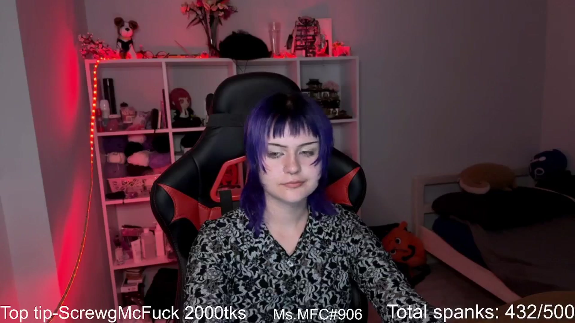 Gallery image thumbnail from AuthorityPass's myfreecams stream on, 08/10/2024, 24:25 image 12 of 20