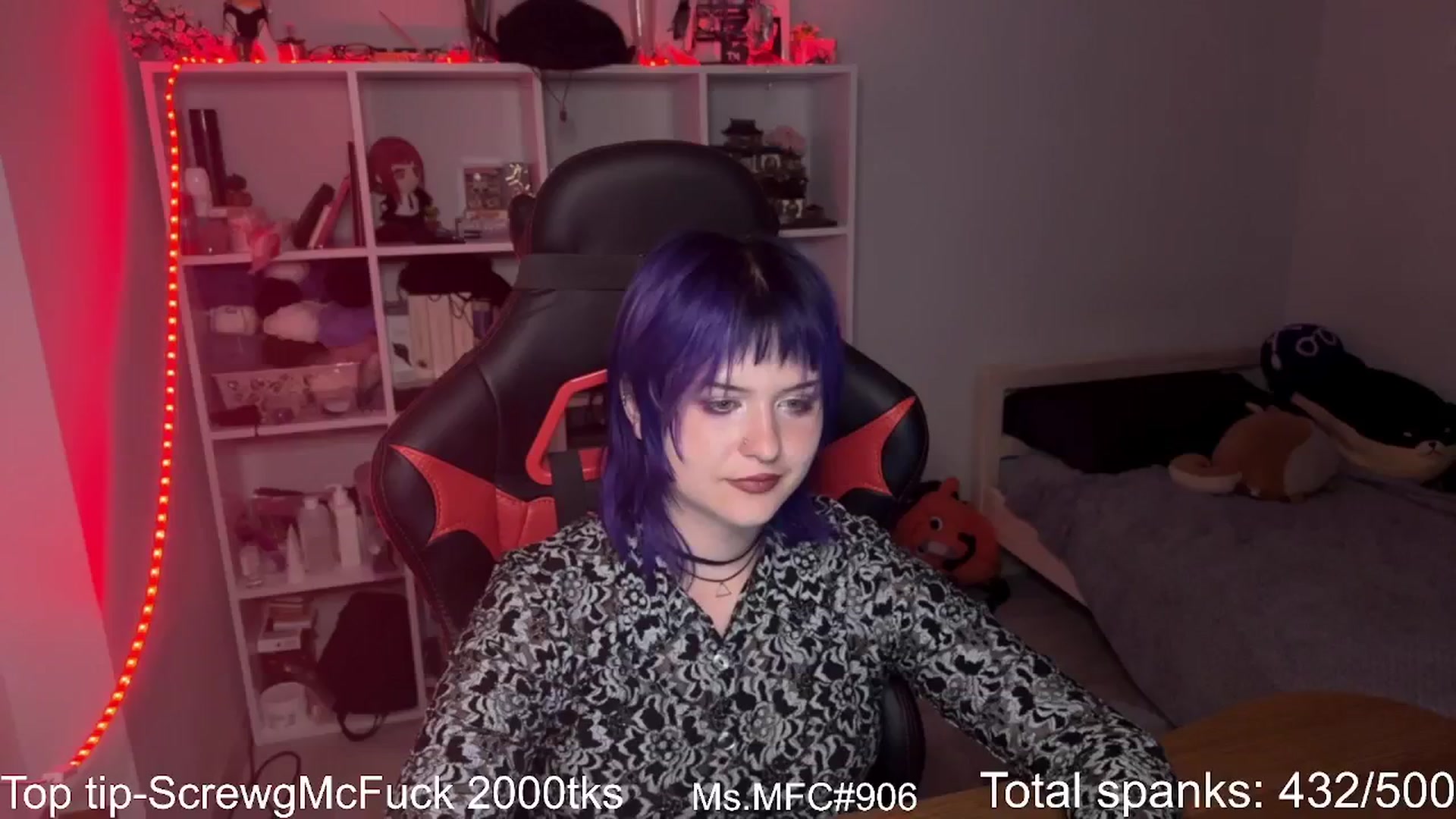 Gallery image thumbnail from AuthorityPass's myfreecams stream on, 08/11/2024, 23:40 image 7 of 20