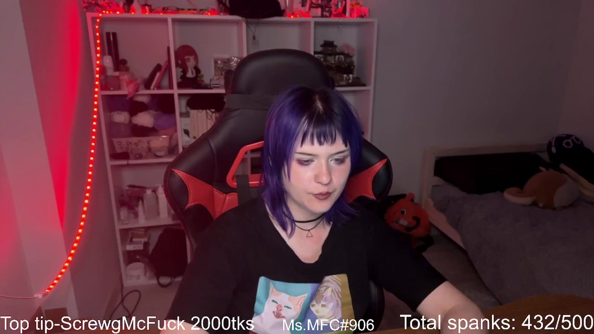 Gallery image thumbnail from AuthorityPass's myfreecams stream on, 08/12/2024, 02:31 image 12 of 20