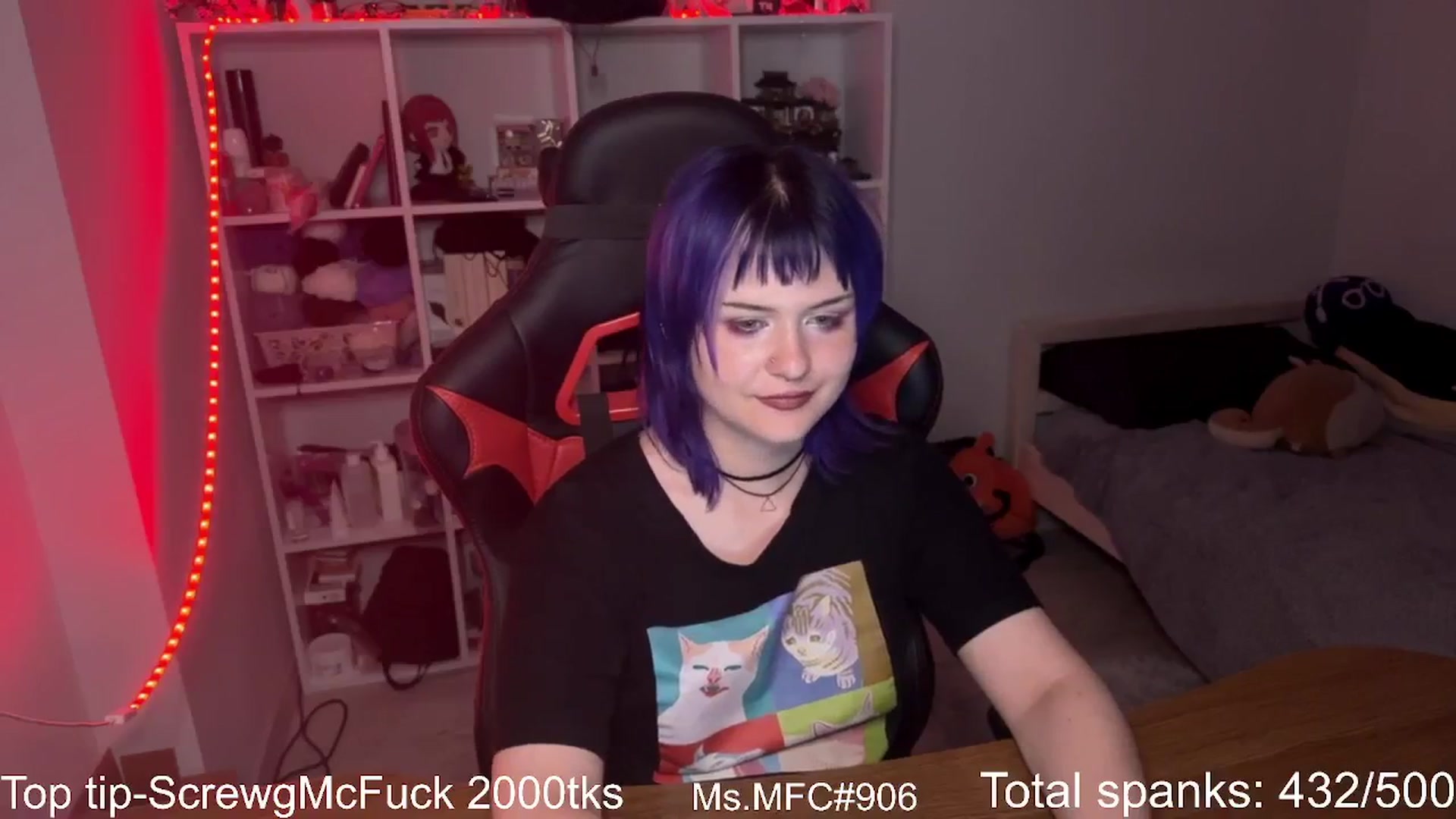 Gallery image thumbnail from AuthorityPass's myfreecams stream on, 08/12/2024, 02:31 image 7 of 20
