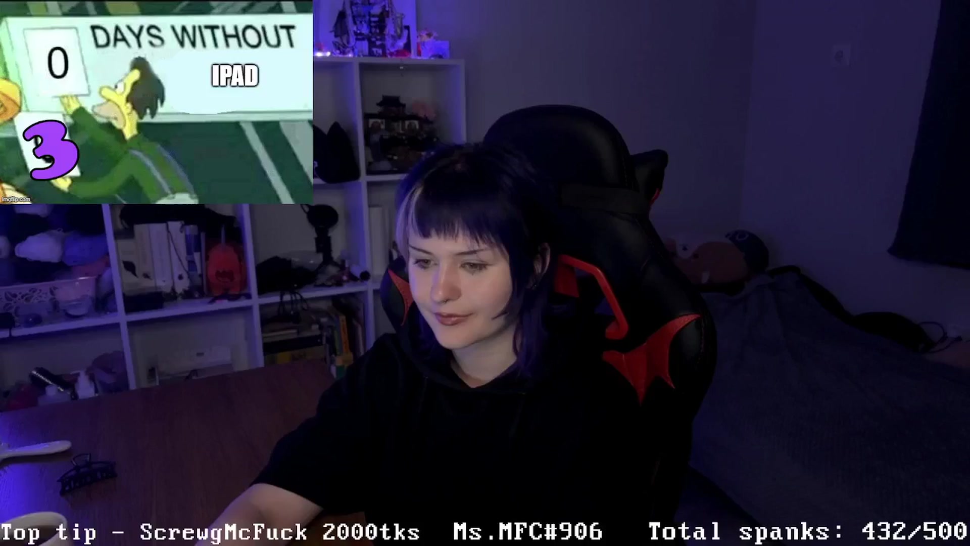 Gallery image thumbnail from AuthorityPass's myfreecams stream on, 08/14/2024, 23:03 image 6 of 20