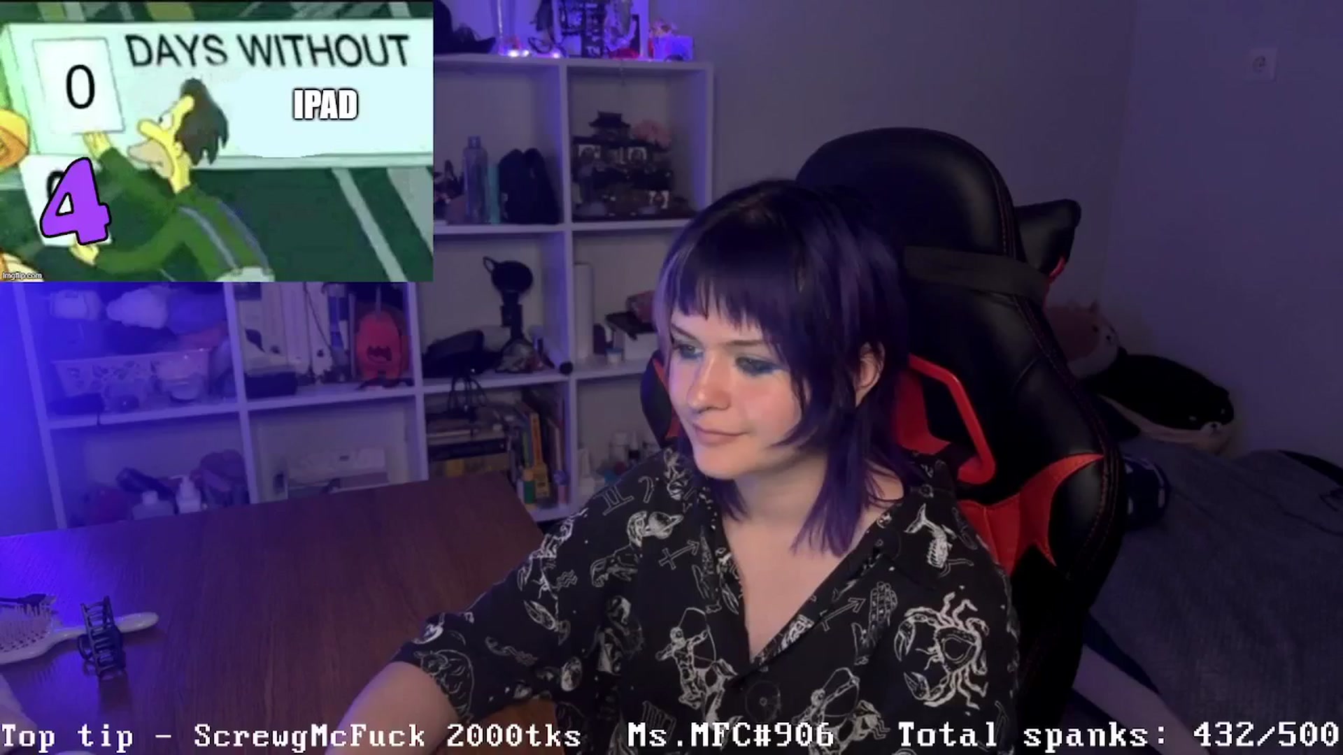 Gallery image thumbnail from AuthorityPass's myfreecams stream on, 08/16/2024, 24:23 image 2 of 20