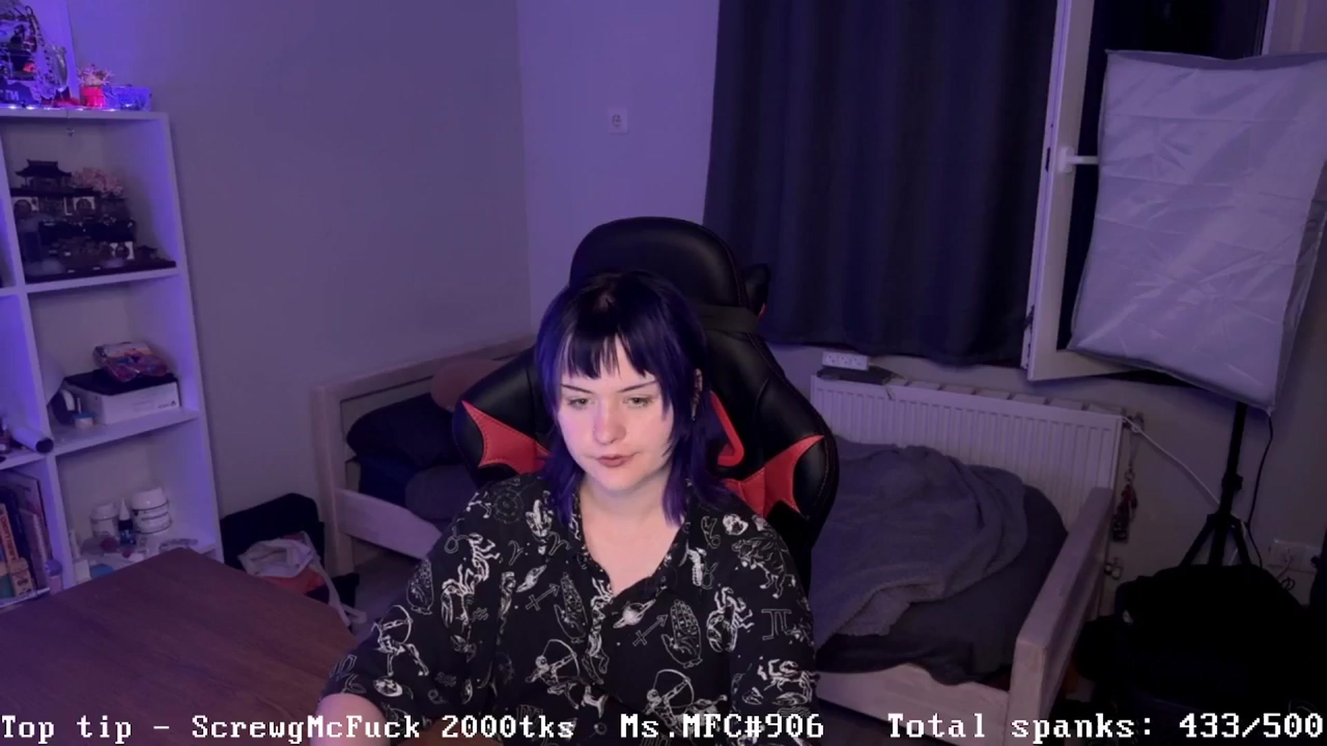 Gallery image thumbnail from AuthorityPass's myfreecams stream on, 08/18/2024, 23:47 image 7 of 20