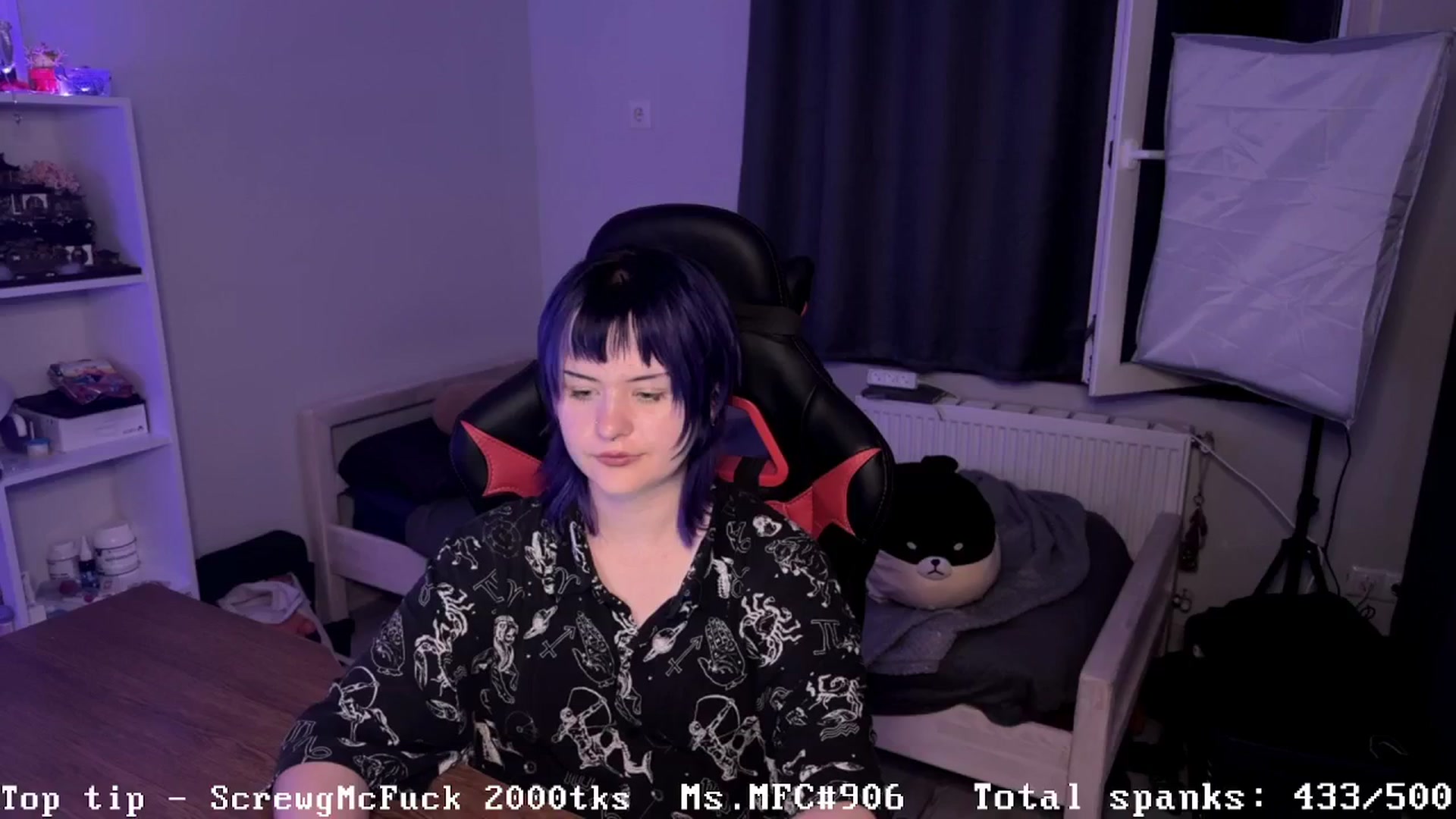 Gallery image thumbnail from AuthorityPass's myfreecams stream on, 08/18/2024, 23:47 image 17 of 20