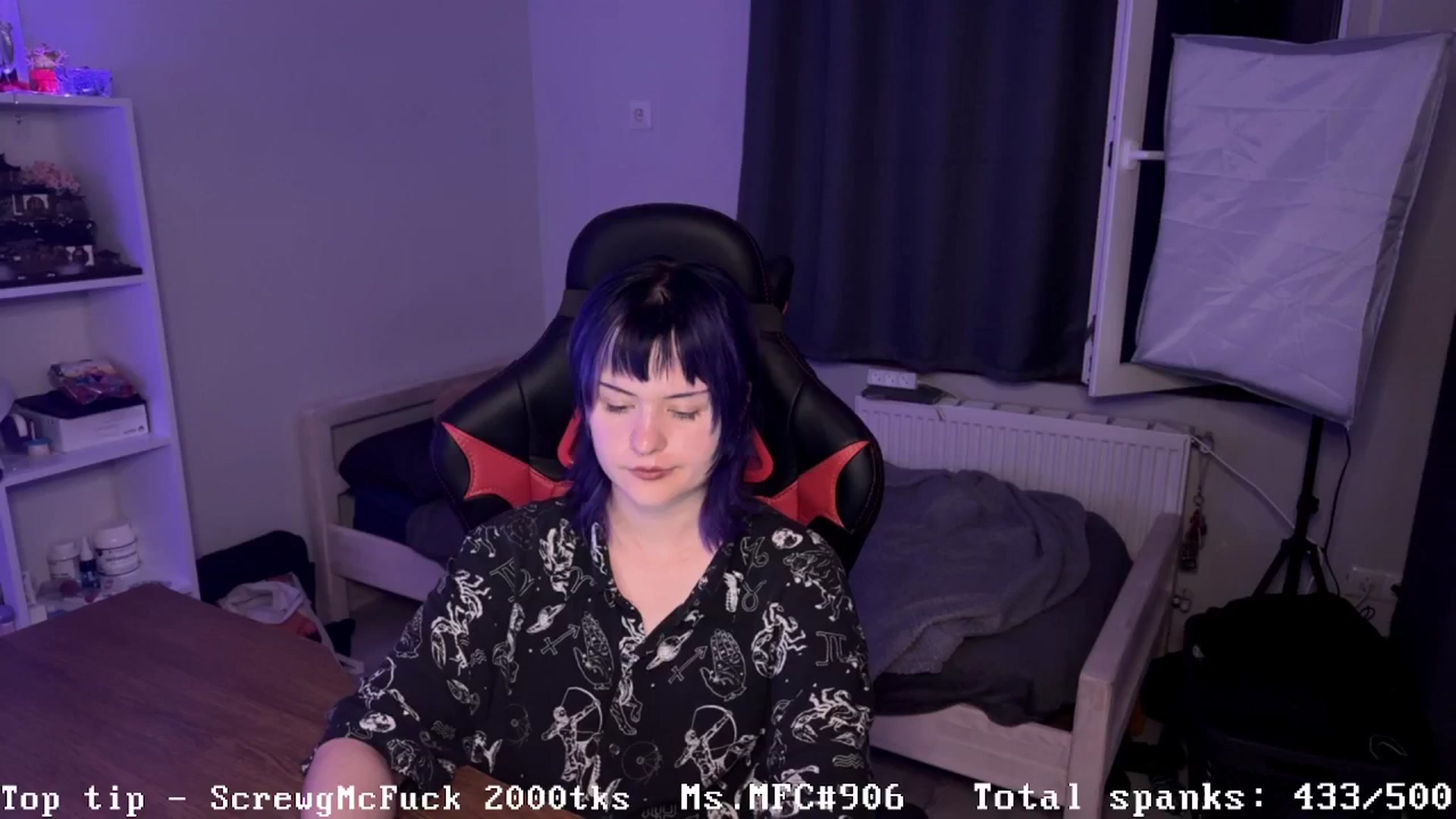 Gallery image thumbnail from AuthorityPass's myfreecams stream on, 08/18/2024, 23:47 image 9 of 20