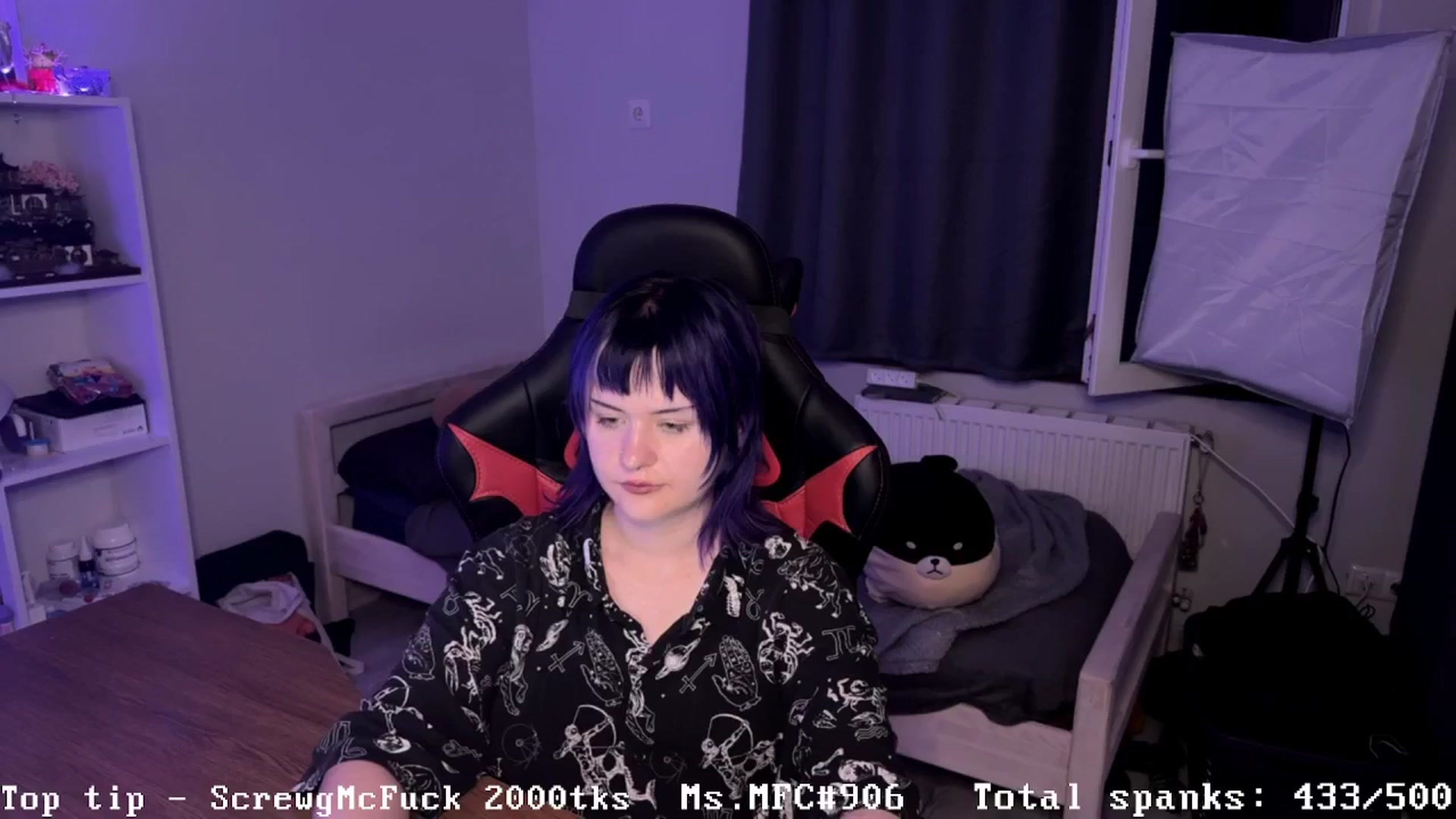 Gallery image thumbnail from AuthorityPass's myfreecams stream on, 08/19/2024, 24:03 image 11 of 20