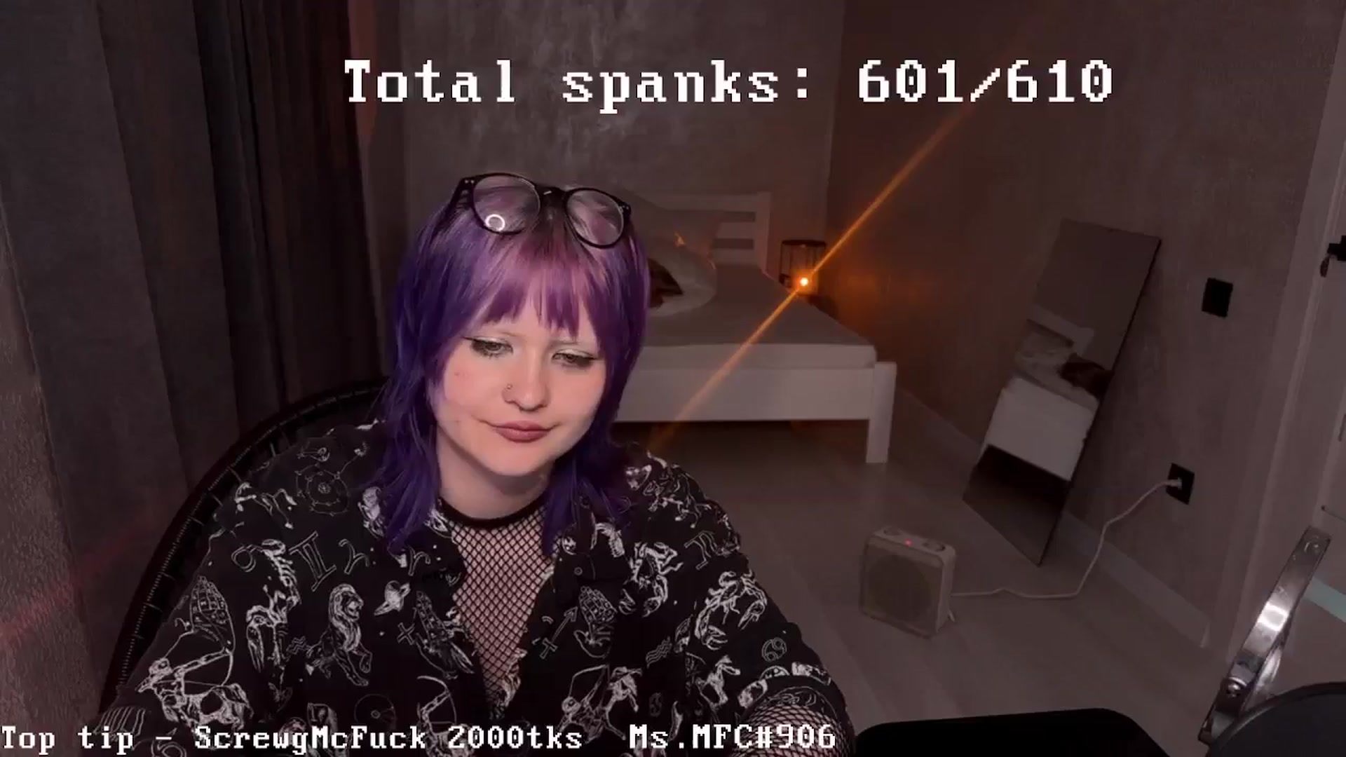 Gallery image thumbnail from AuthorityPass's myfreecams stream on, 10/14/2024, 24:01 image 14 of 20