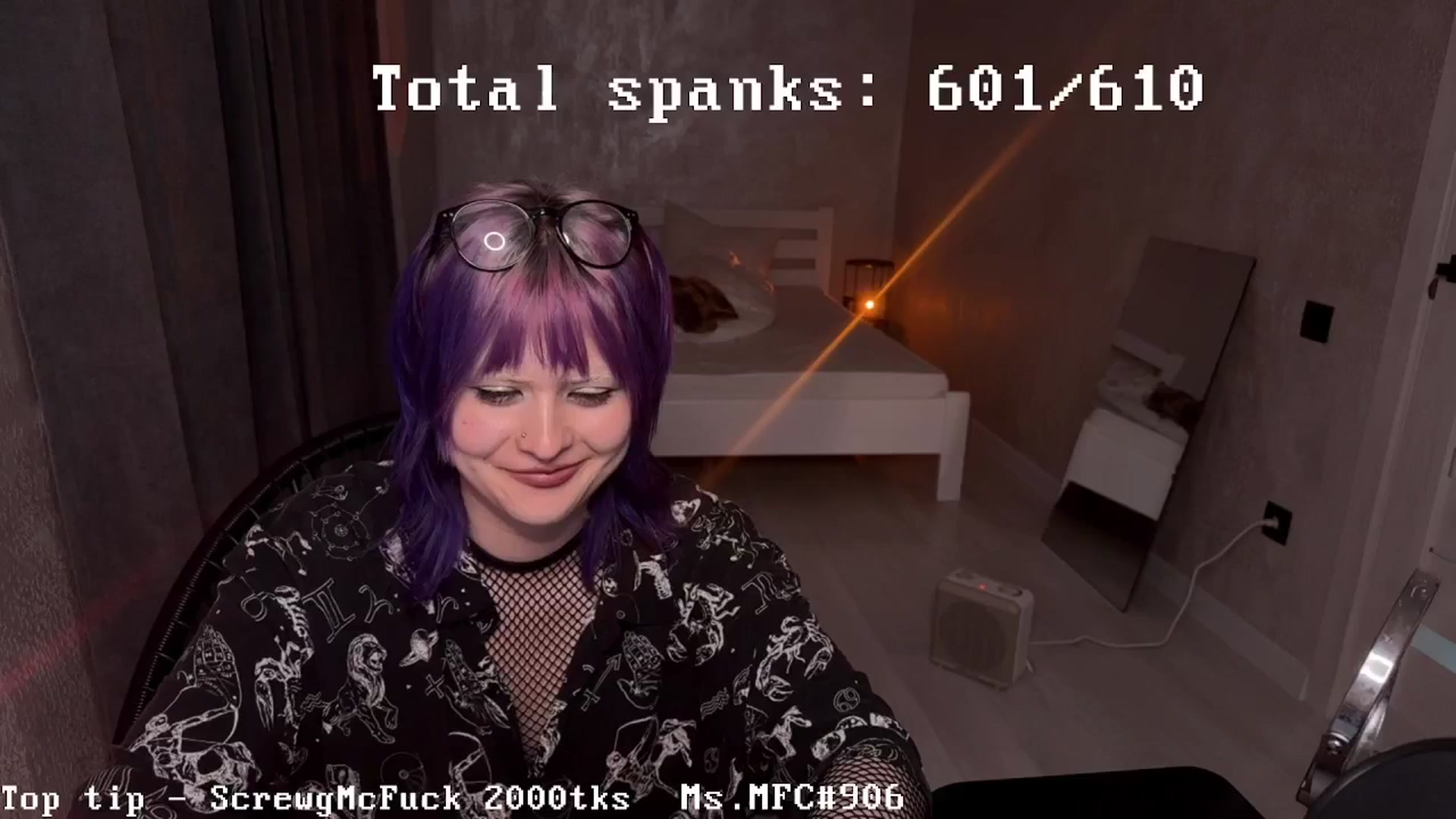Gallery image thumbnail from AuthorityPass's myfreecams stream on, 10/14/2024, 24:01 image 15 of 20