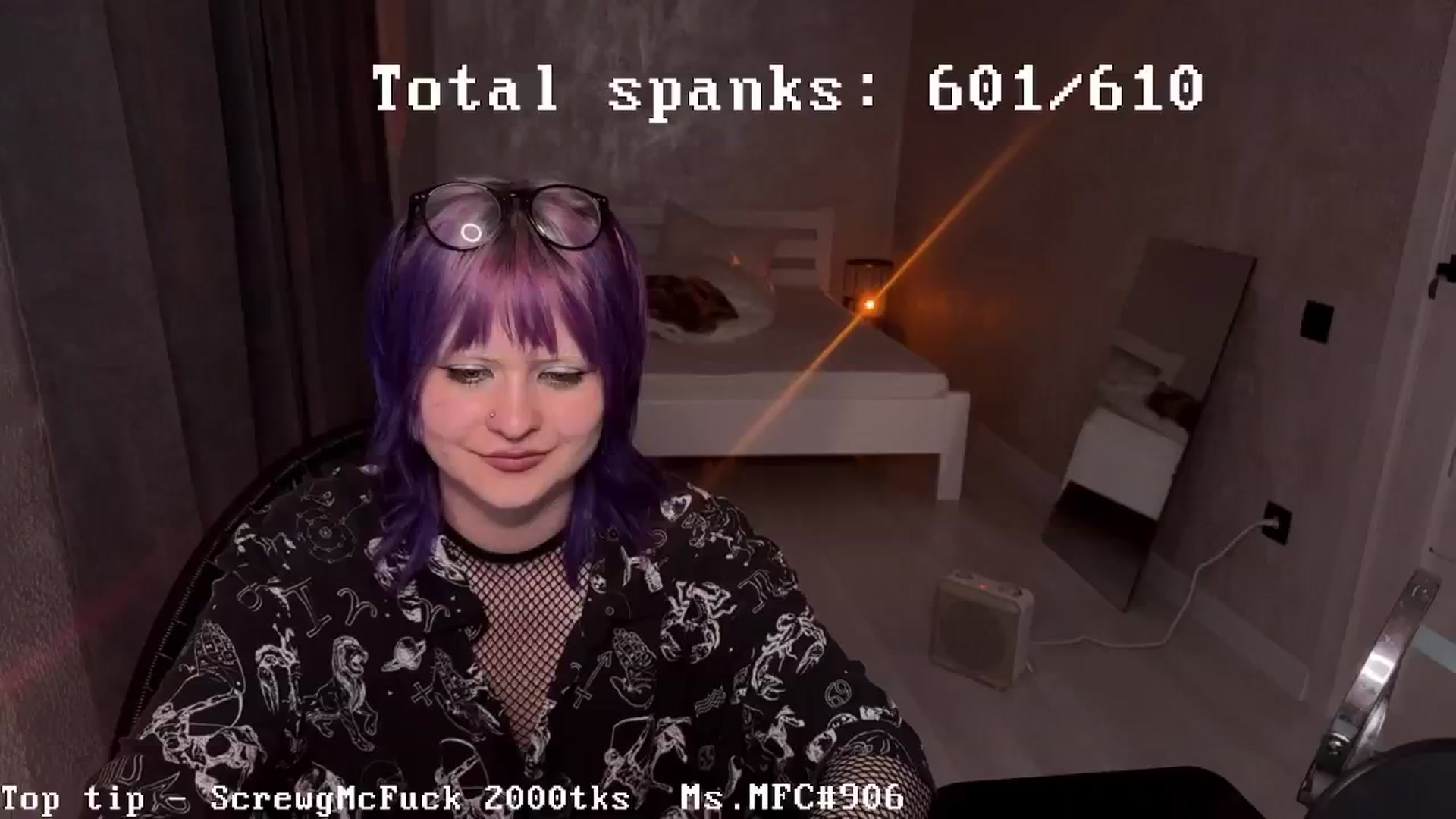 Gallery image thumbnail from AuthorityPass's myfreecams stream on, 10/14/2024, 24:01 image 18 of 20