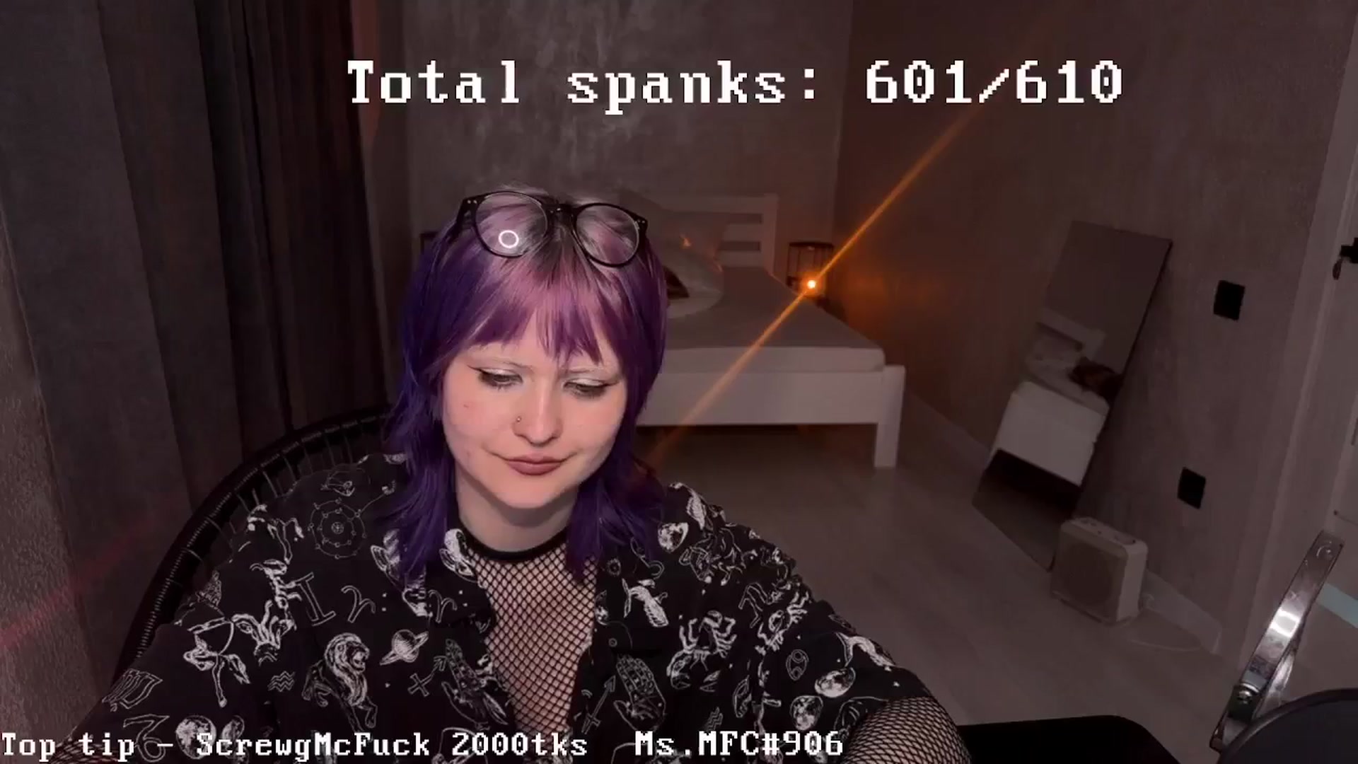 Gallery image thumbnail from AuthorityPass's myfreecams stream on, 10/14/2024, 24:01 image 10 of 20