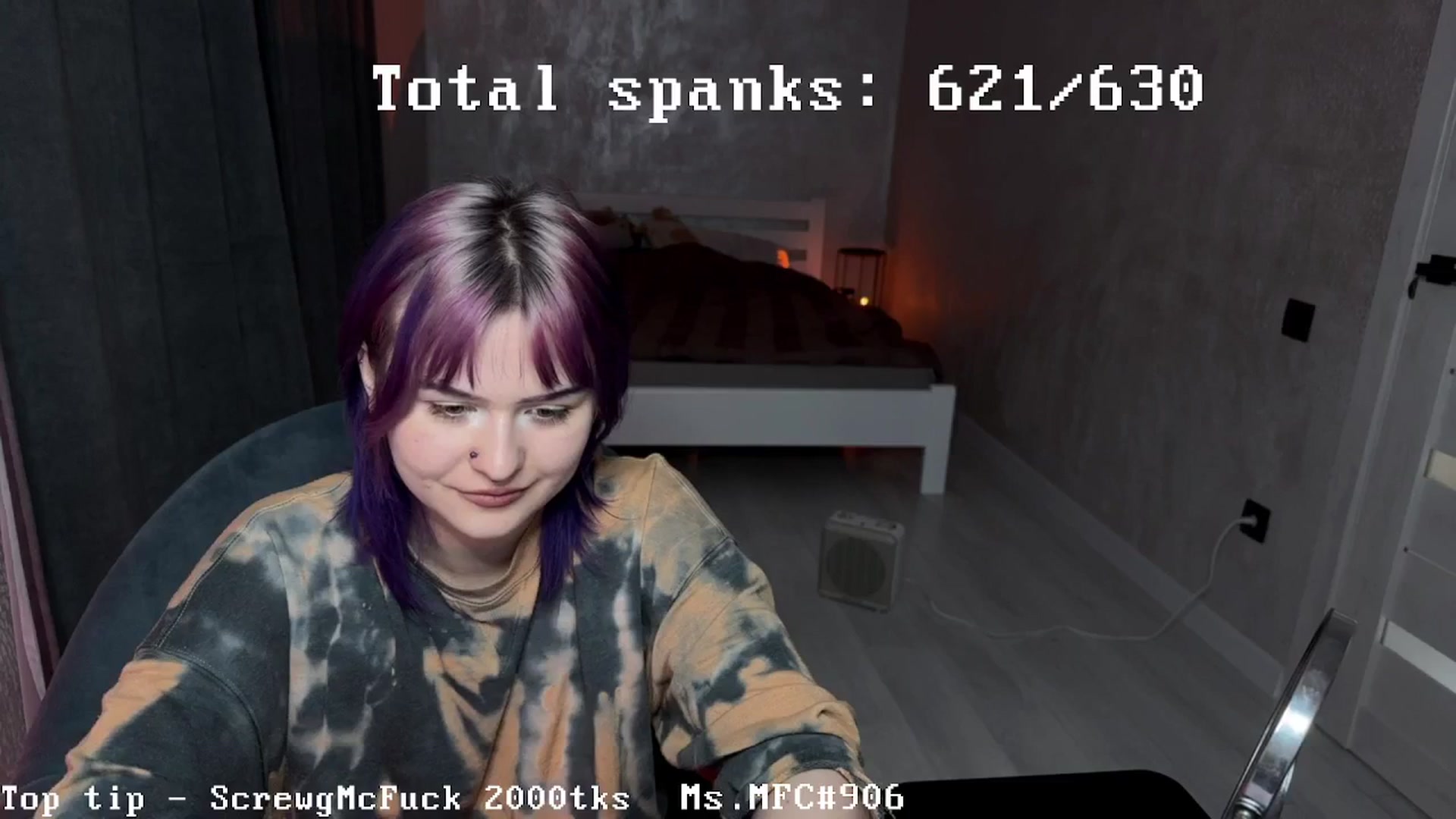 Gallery image thumbnail from AuthorityPass's myfreecams stream on, 10/25/2024, 01:30 image 10 of 20