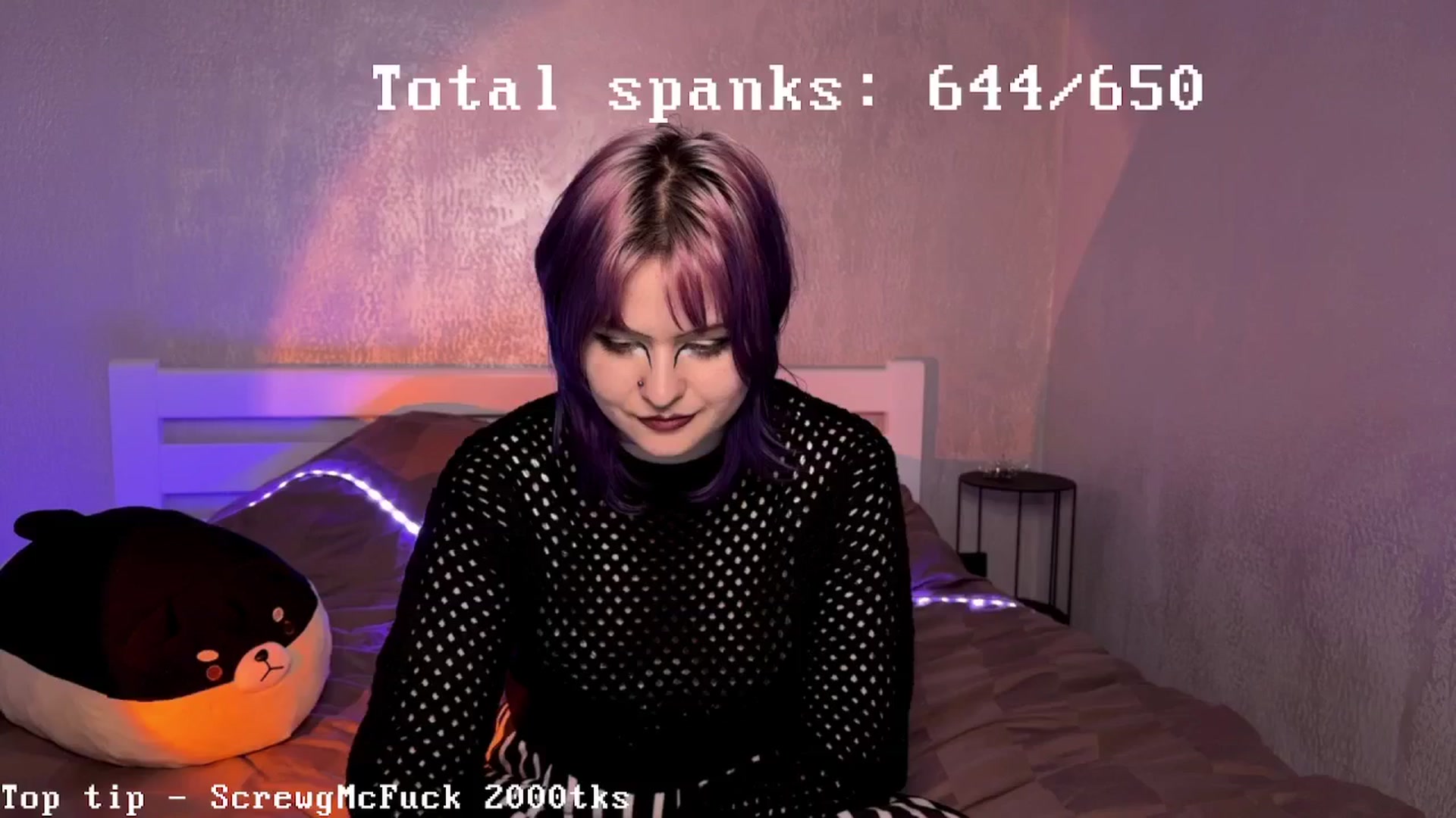 Gallery image thumbnail from AuthorityPass's myfreecams stream on, 11/04/2024, 24:18 image 4 of 20