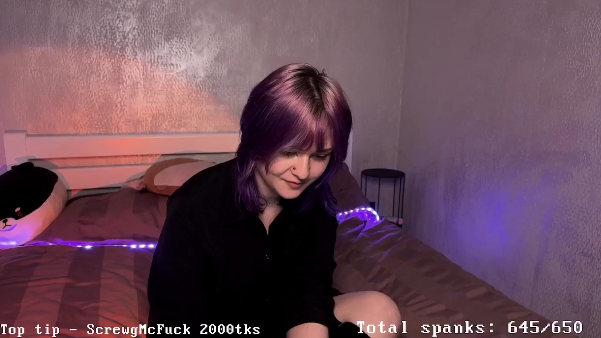 Gallery image thumbnail from AuthorityPass's myfreecams stream on, 11/14/2024, 24:55 image 6 of 20