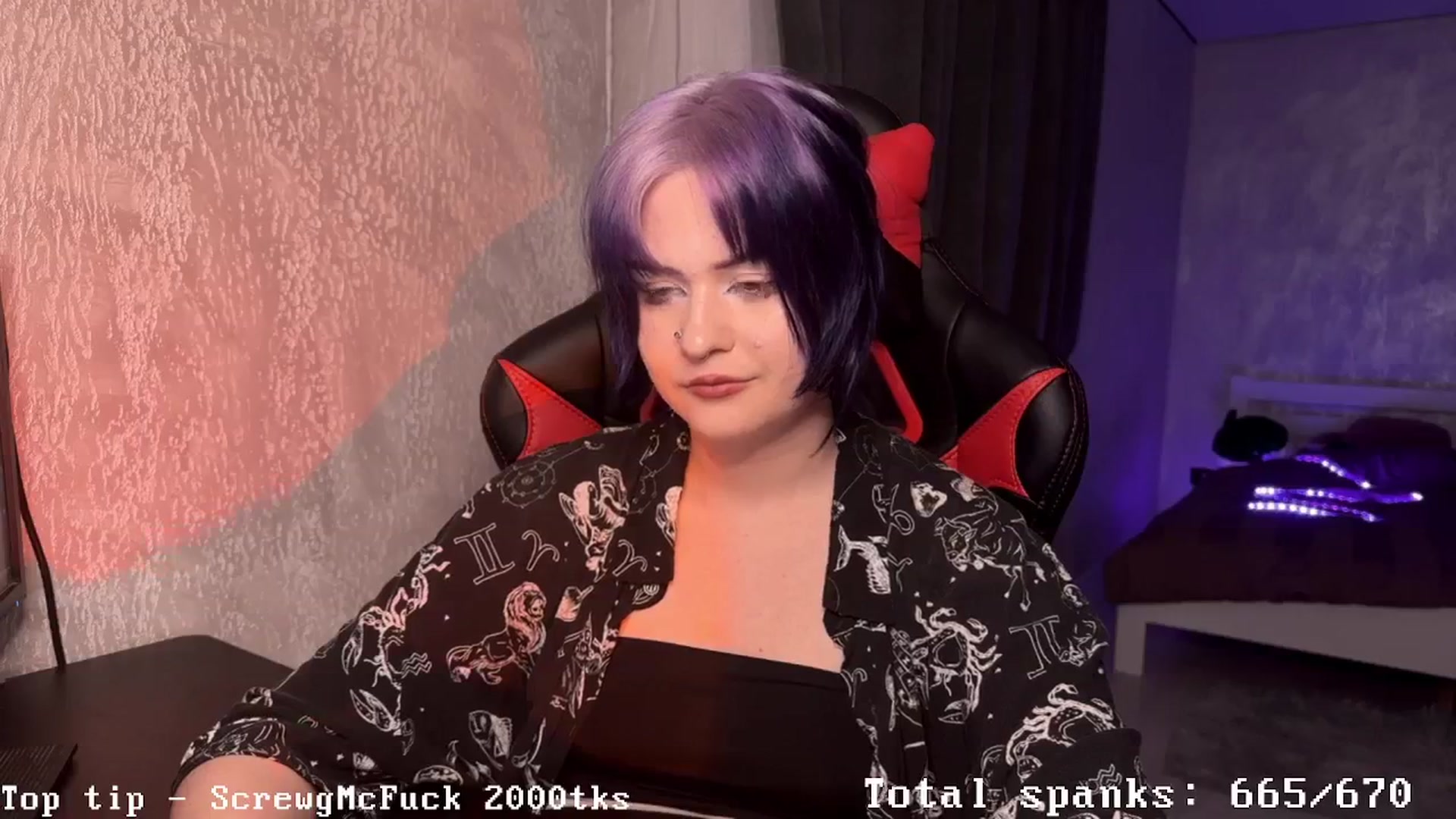 Gallery image thumbnail from AuthorityPass's myfreecams stream on, 11/23/2024, 23:48 image 3 of 20