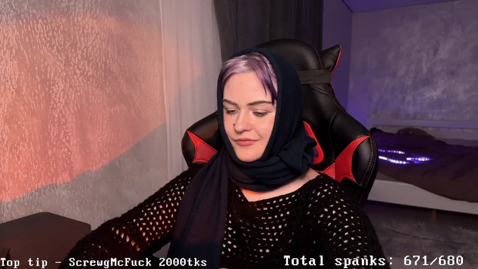 Gallery image thumbnail from AuthorityPass's myfreecams stream on, 11/29/2024, 01:45 image 18 of 20