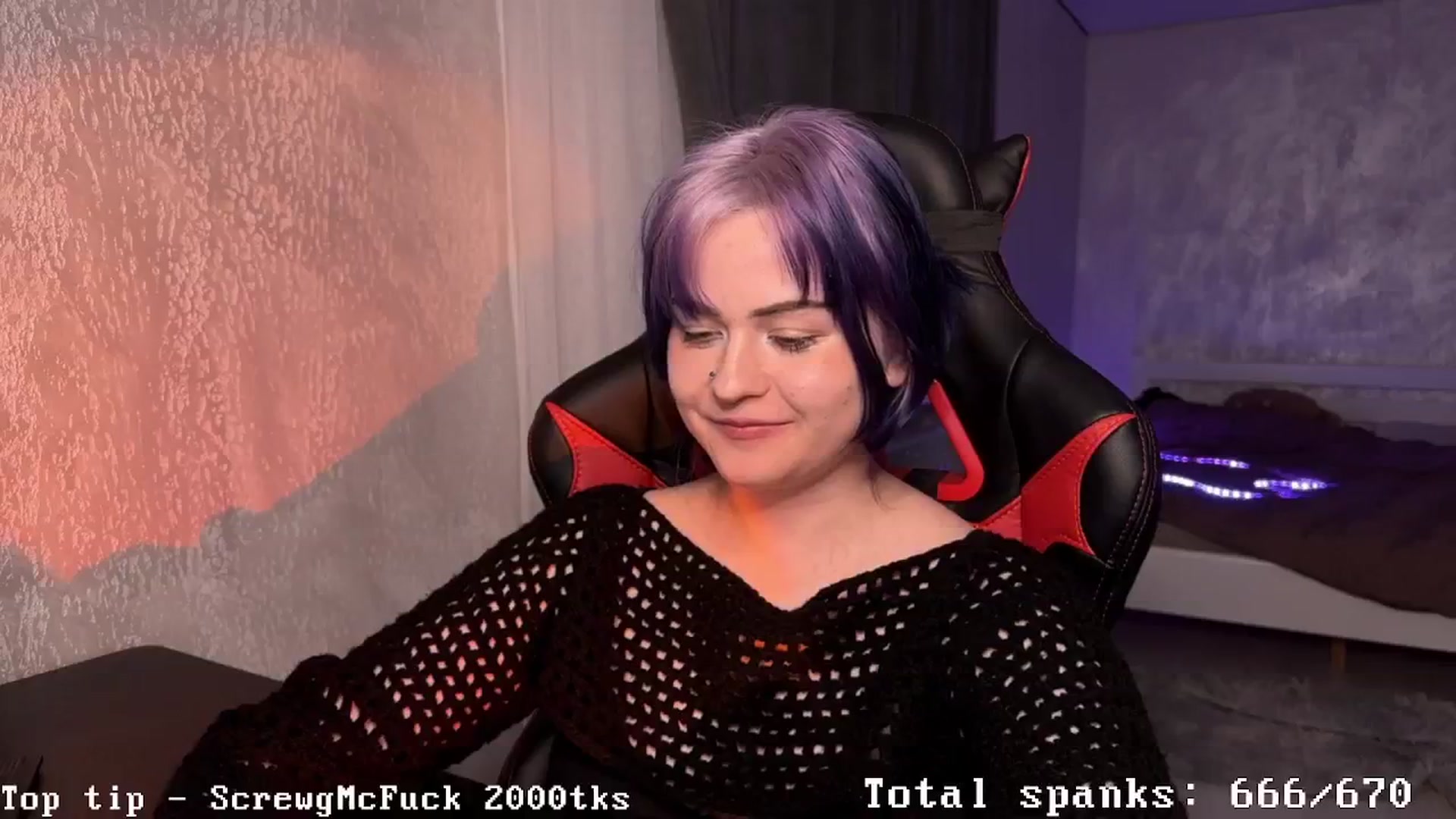Gallery image thumbnail from AuthorityPass's myfreecams stream on, 11/29/2024, 01:45 image 12 of 20
