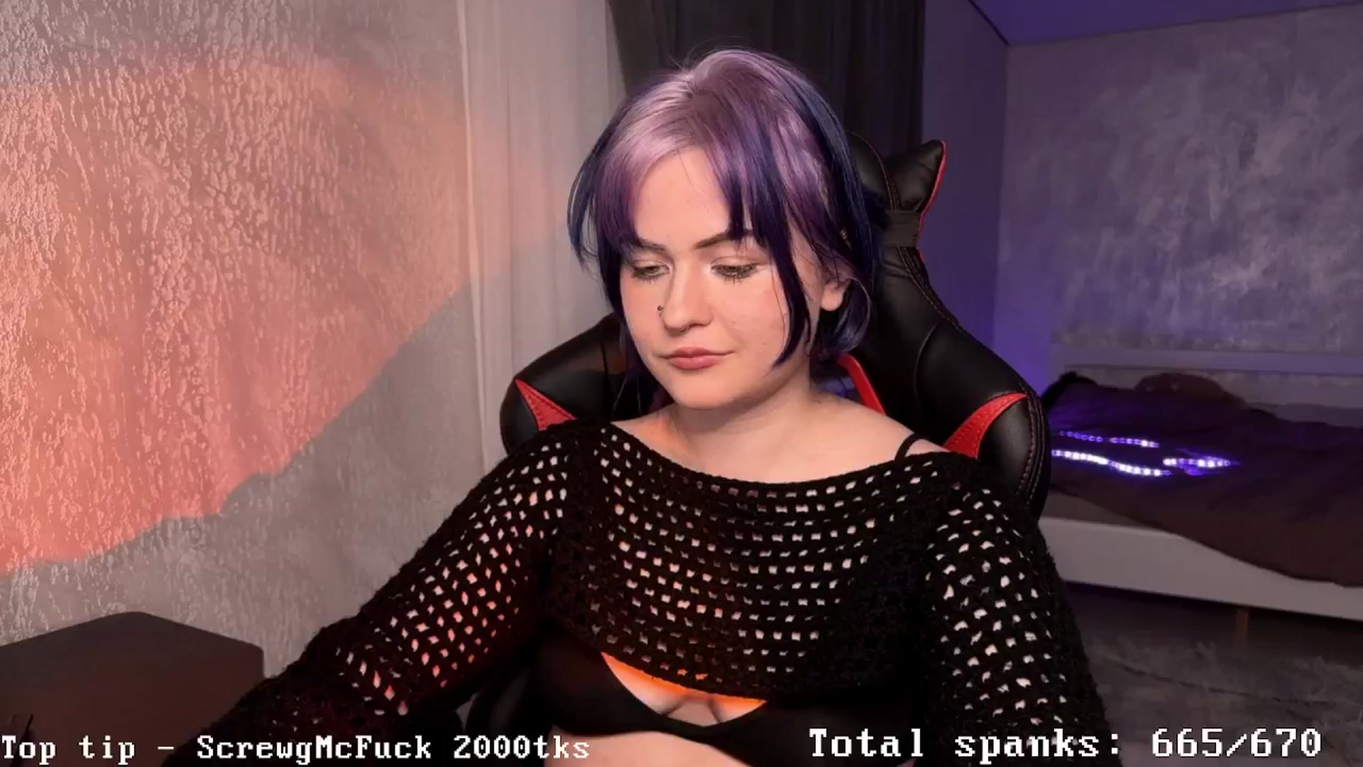 Gallery image thumbnail from AuthorityPass's myfreecams stream on, 11/29/2024, 01:45 image 4 of 20