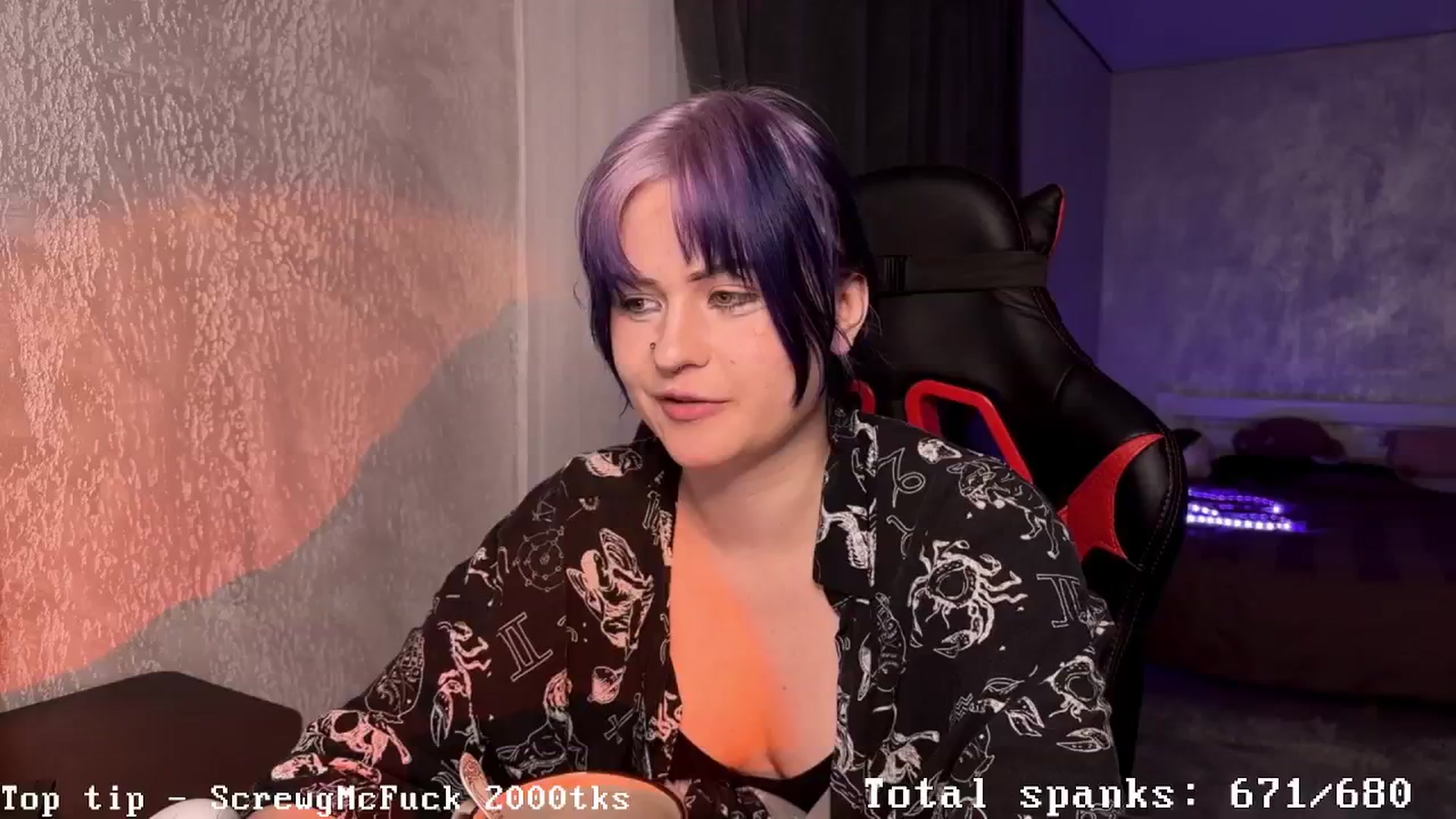 Gallery image thumbnail from AuthorityPass's myfreecams stream on, 11/30/2024, 24:47 image 7 of 20